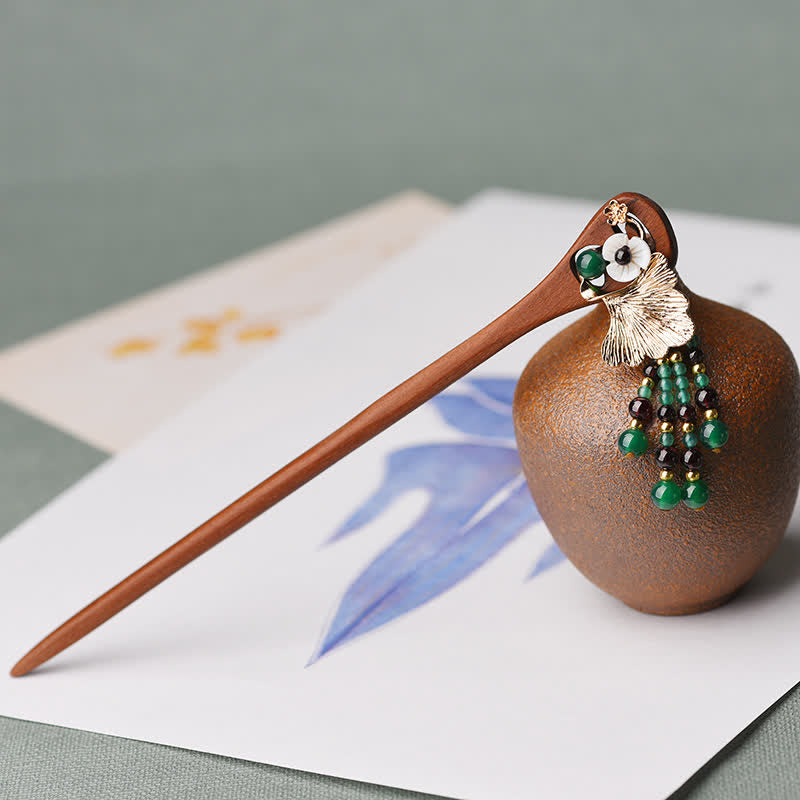 17cm Red Sandalwood Green Agate Protection Hairpin