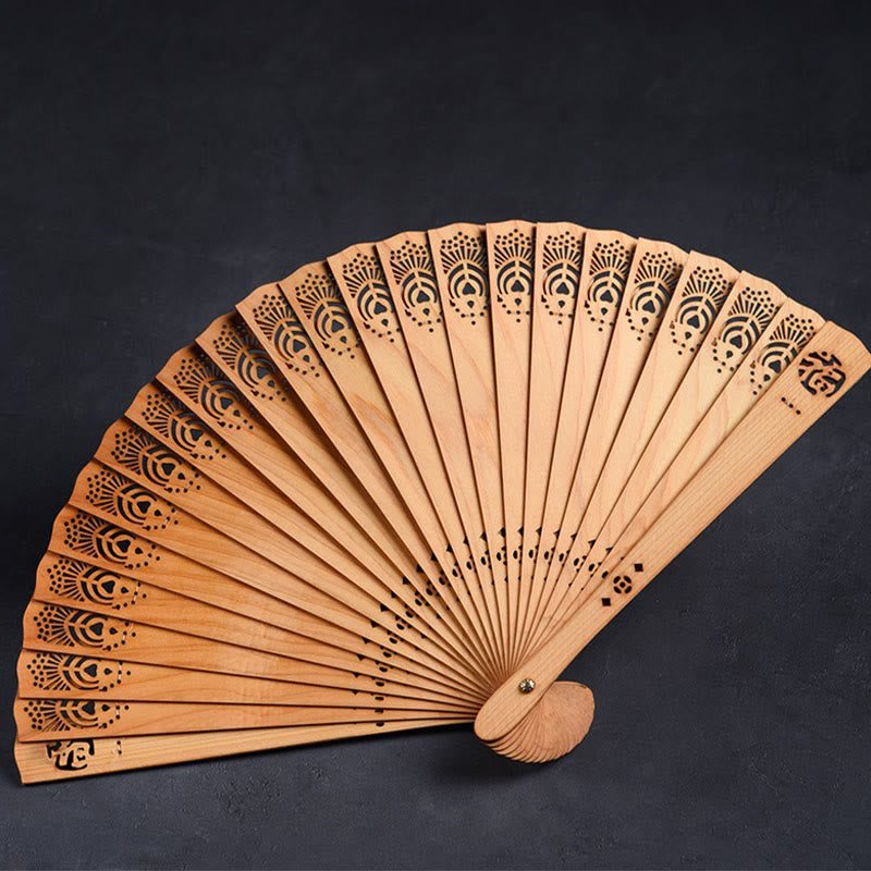18cm Thuja Sutchuenensis Wood Auspicious Clouds Chinese Folding Fan