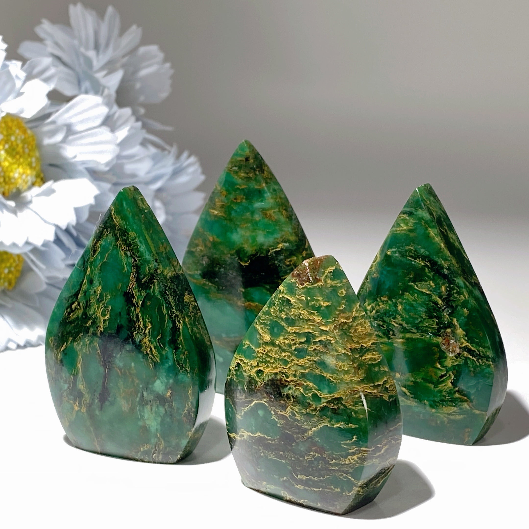 2.0-2.7 inch Green Freeform Healing Crystal Specimen