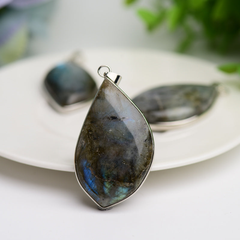 2.0 inch Labradorite Crystal Pendant for Spiritual Protection
