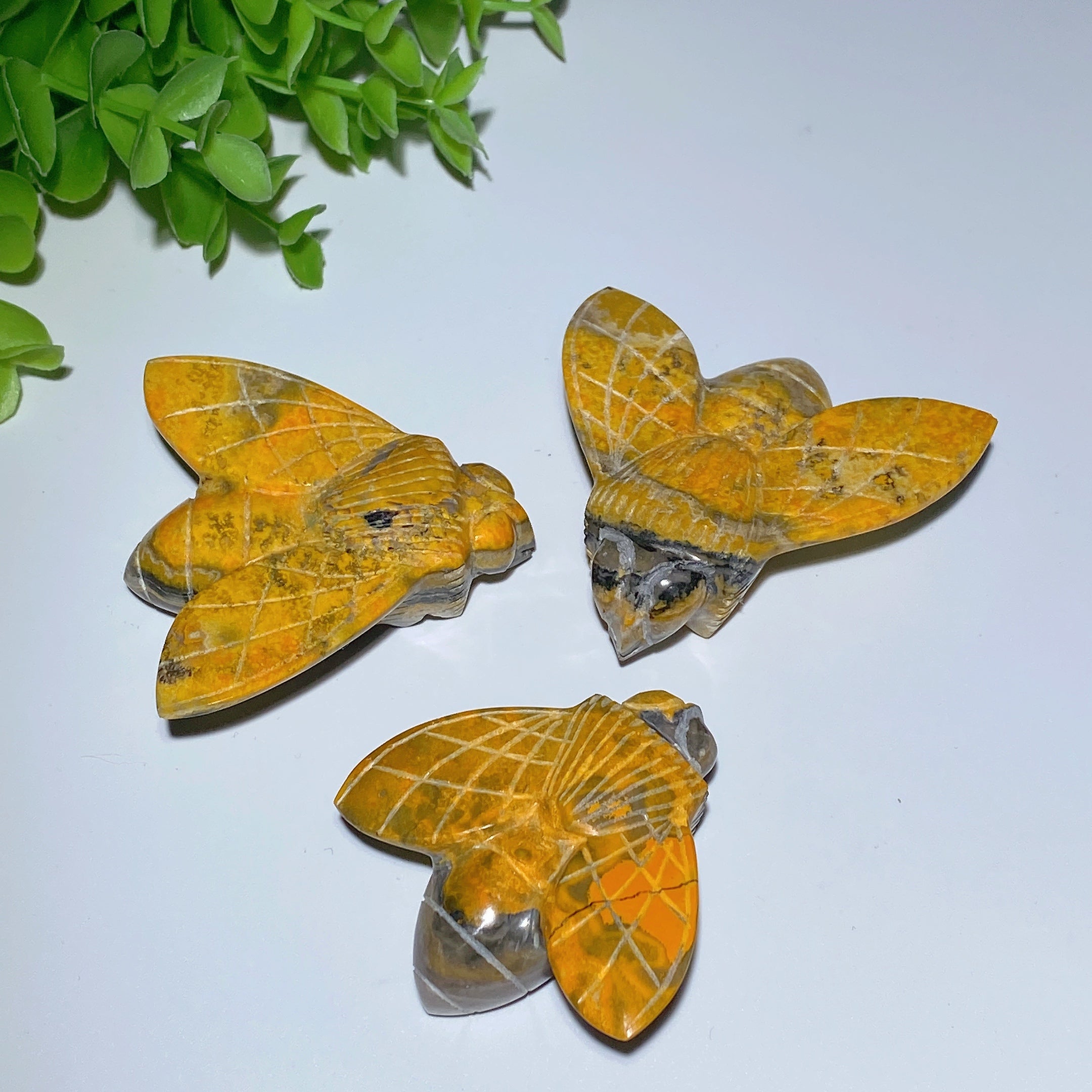 2.1-2.5 inch Bumblebee Jasper Bee Crystal Carving