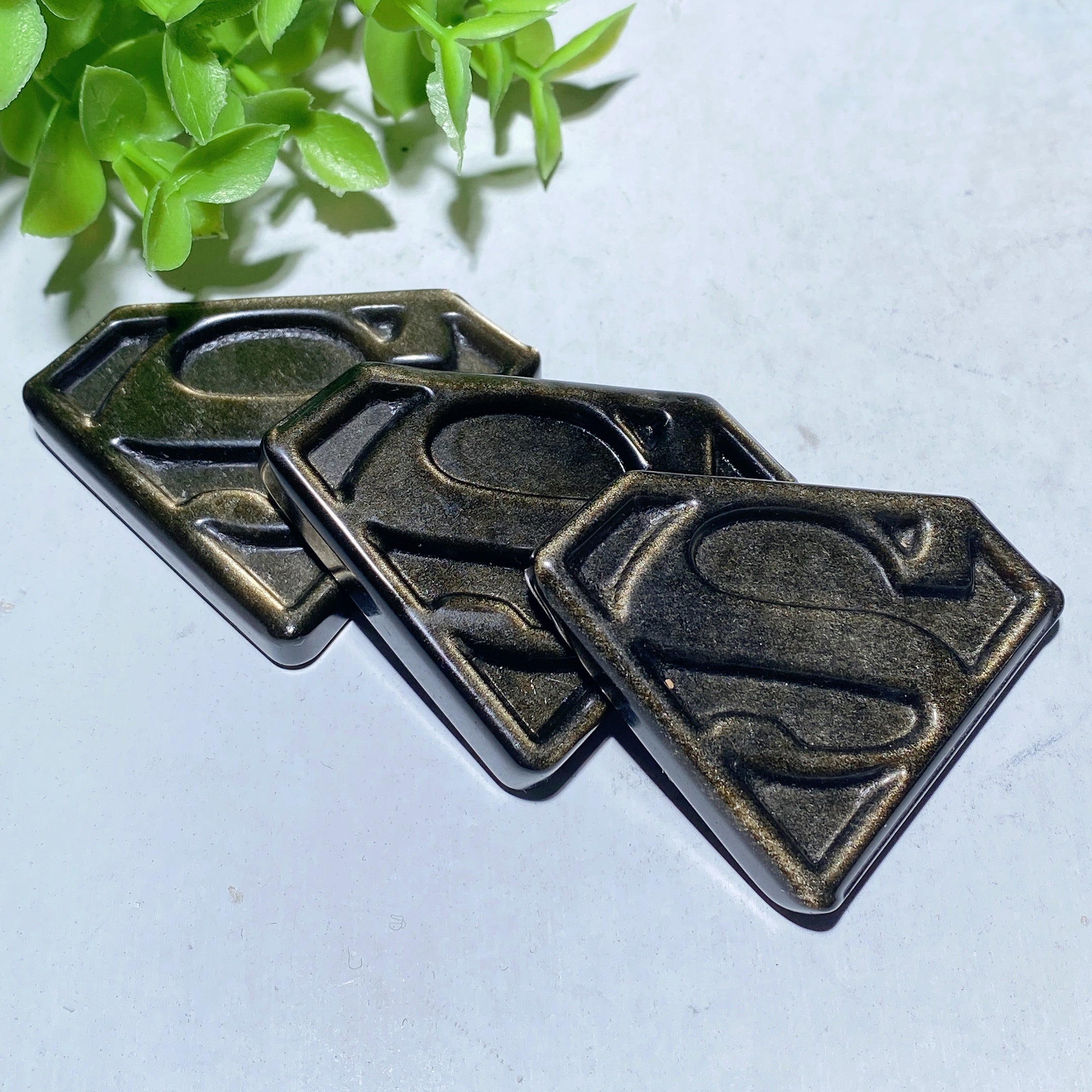 2.1-inch Golden Obsidian Superman Sign Crystal Slab for Energy Healing