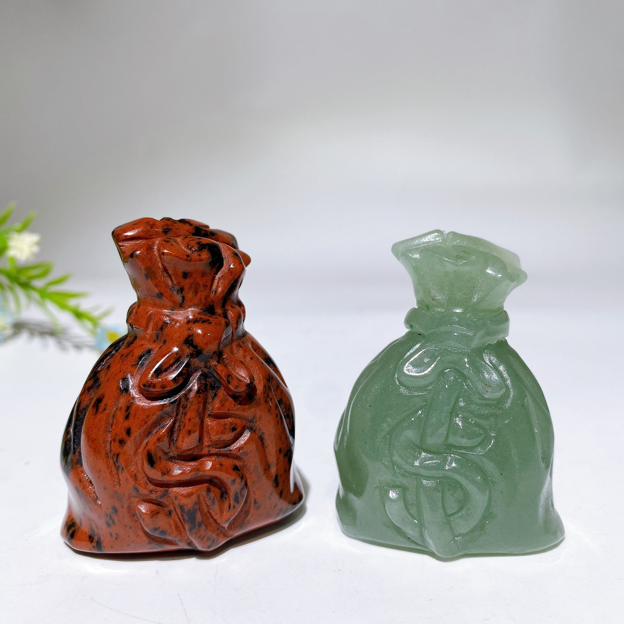 2.2" Carved Crystal Money Bag Figurine for Prosperity