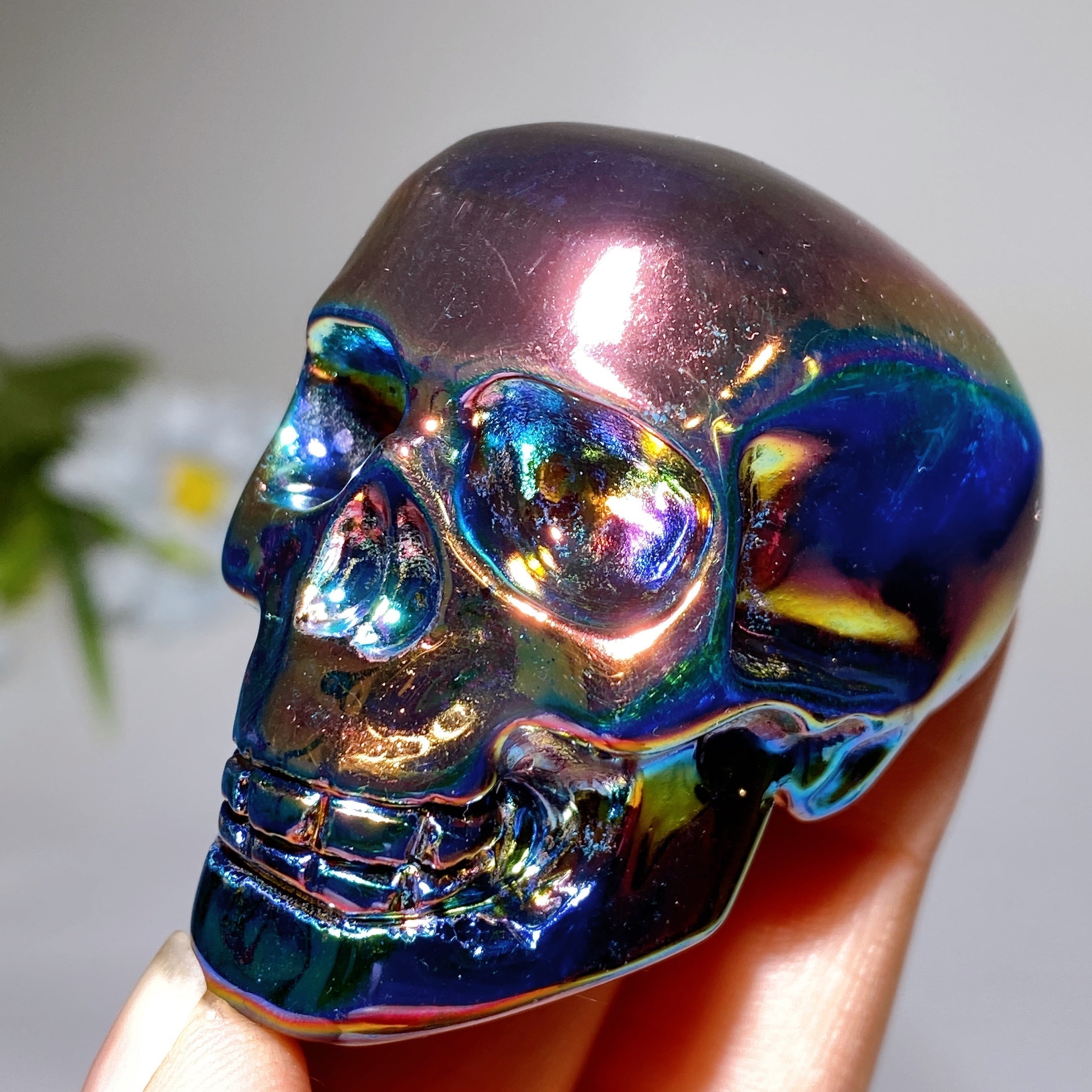 2.2 inch Aura Crystal Healing Skull Carving