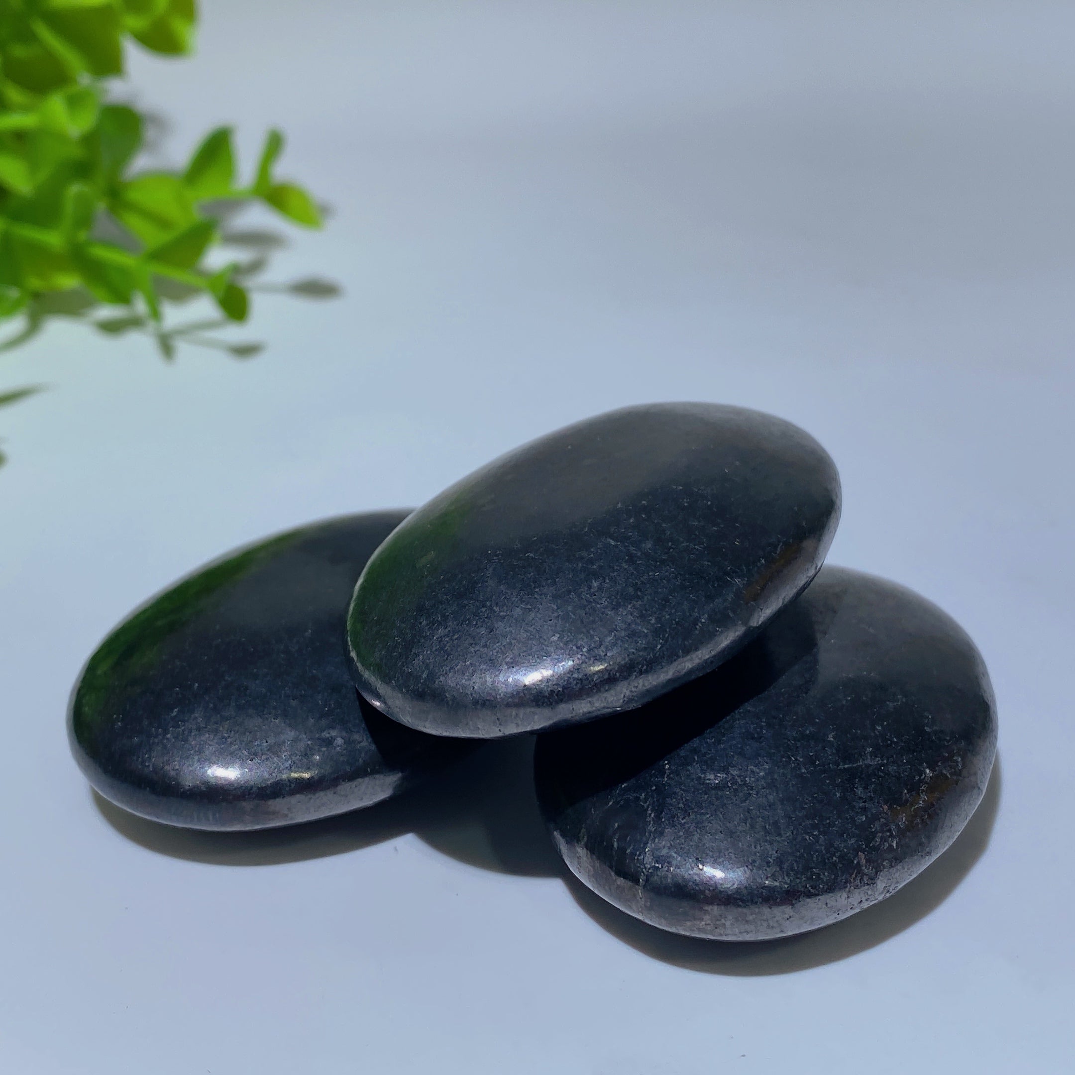 2.2-inch Shungite Palm Stone Healing & EMF Protection