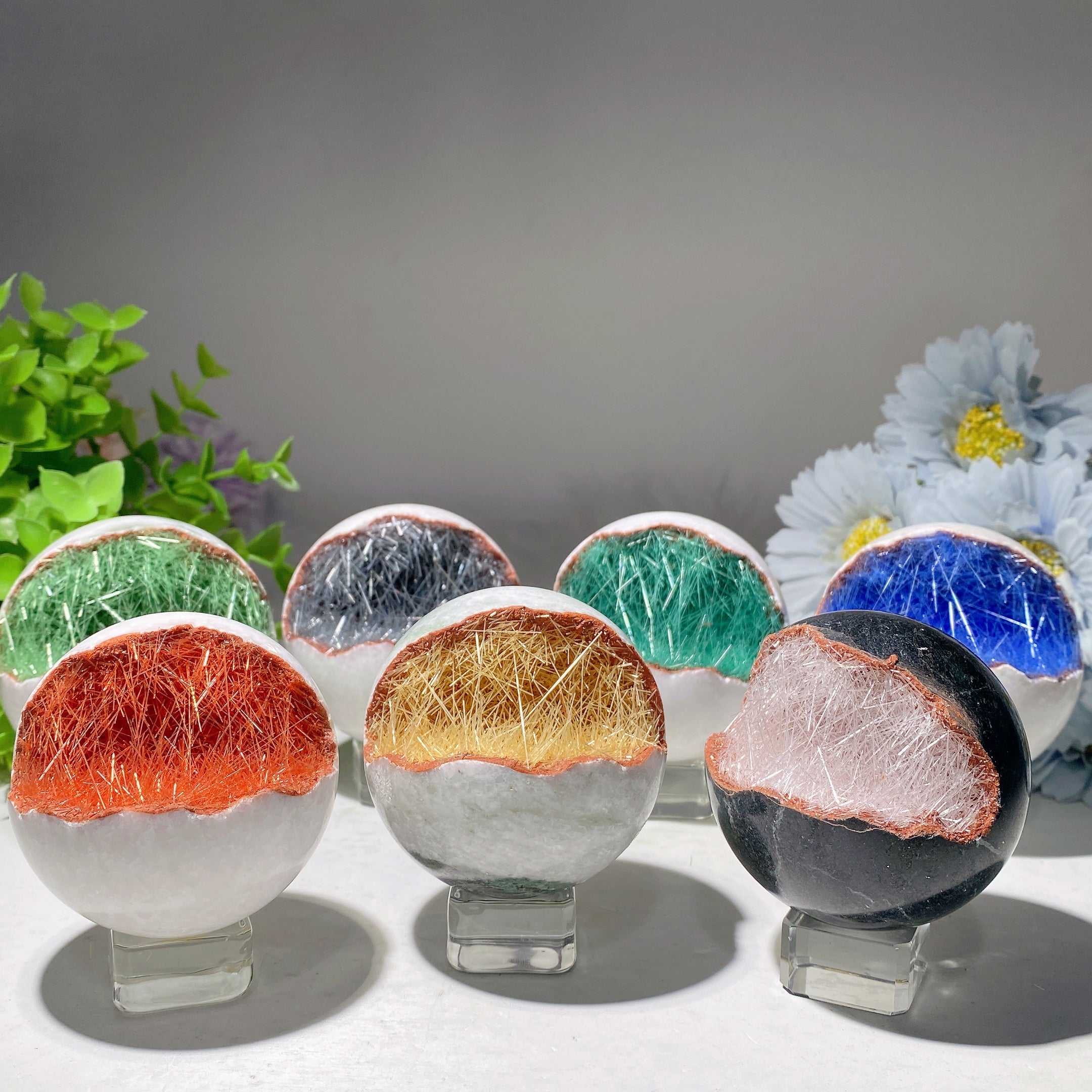 2.3-2.5 inch Copper Jade Sphere for Crystal Healing