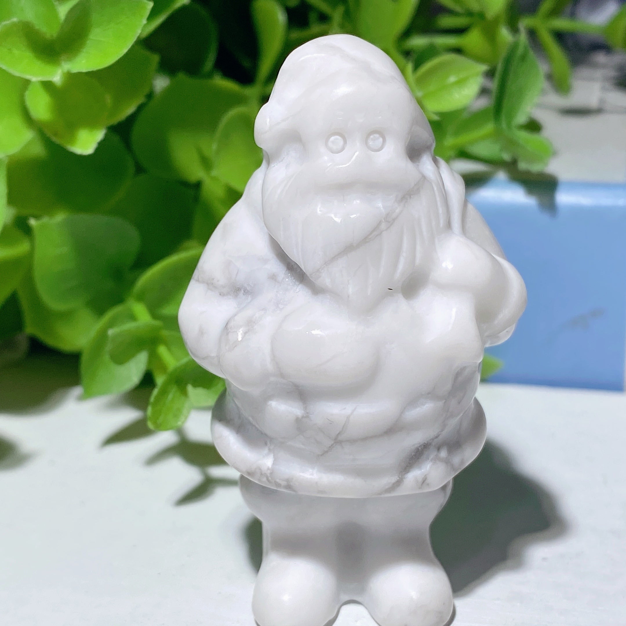 2.3 inch Mixed Crystal Santa Claus Figurines for Healing