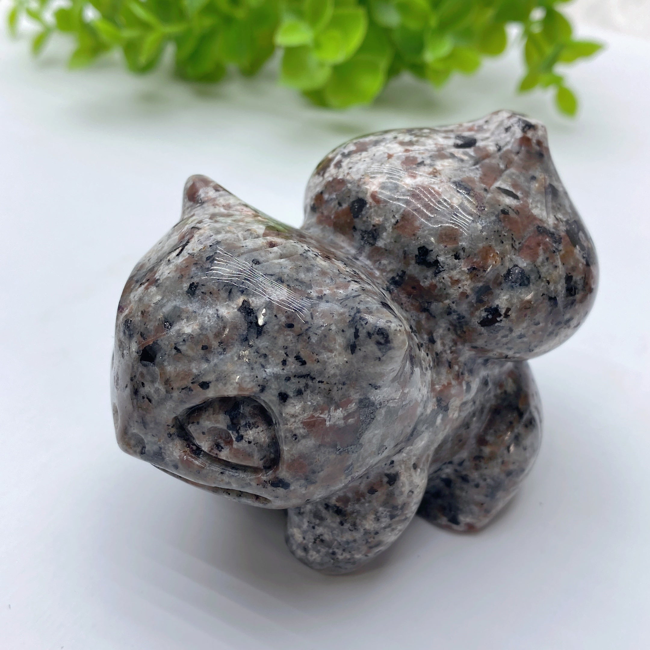 2.4-3.2-inch Mixed Crystal Healing Figurines