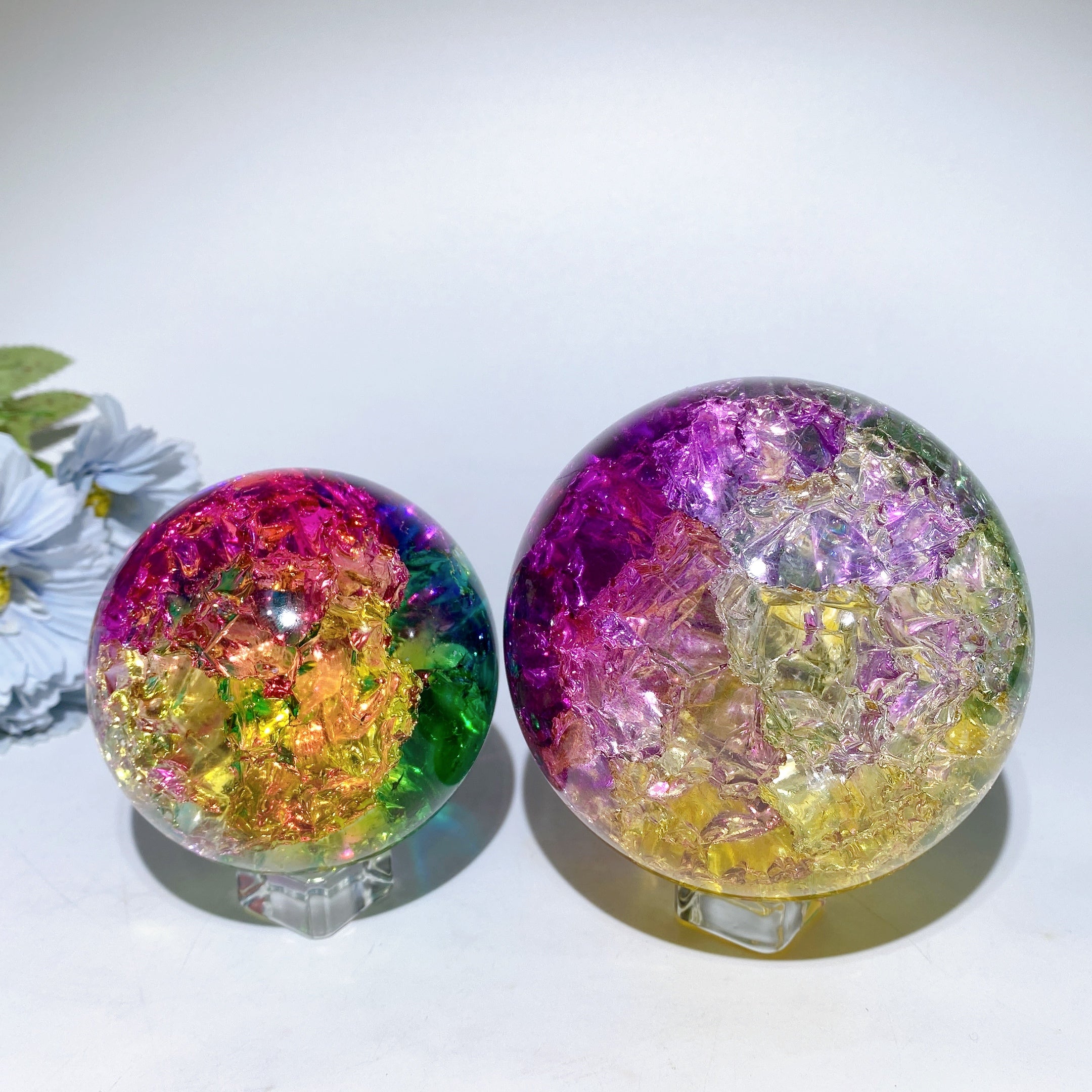 2-4 inch Crack Glass Crystal Sphere for Spiritual Healing