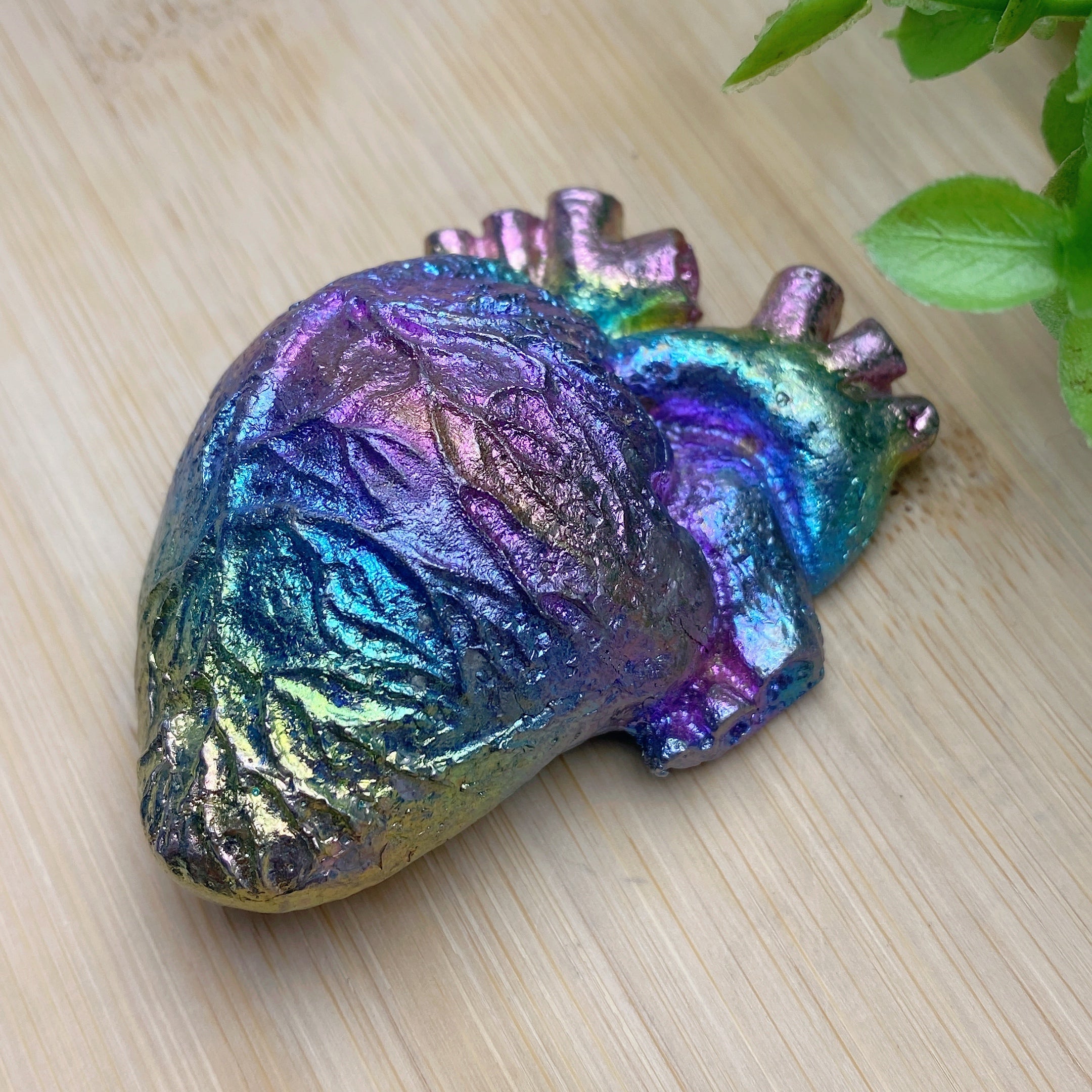 2.5-inch Aura Bismuth Crystal Heart Carving for Healing