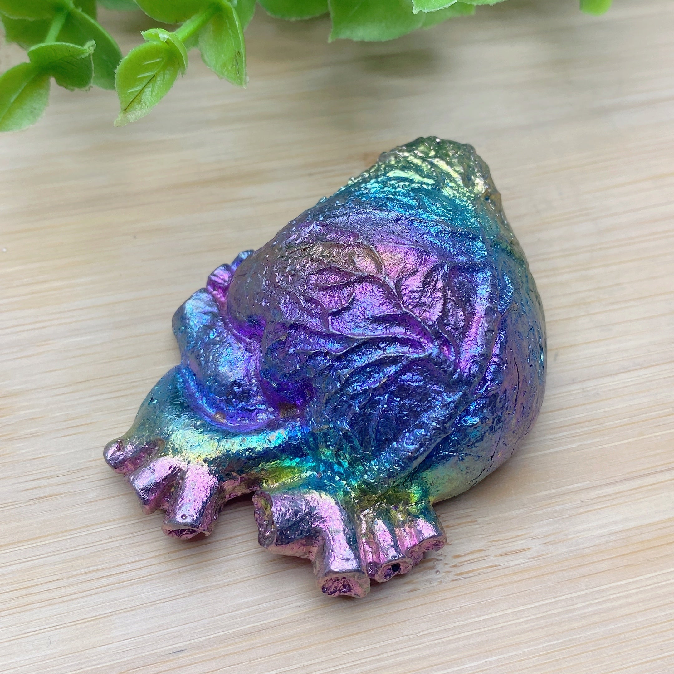 2.5-inch Aura Bismuth Crystal Heart Carving for Healing