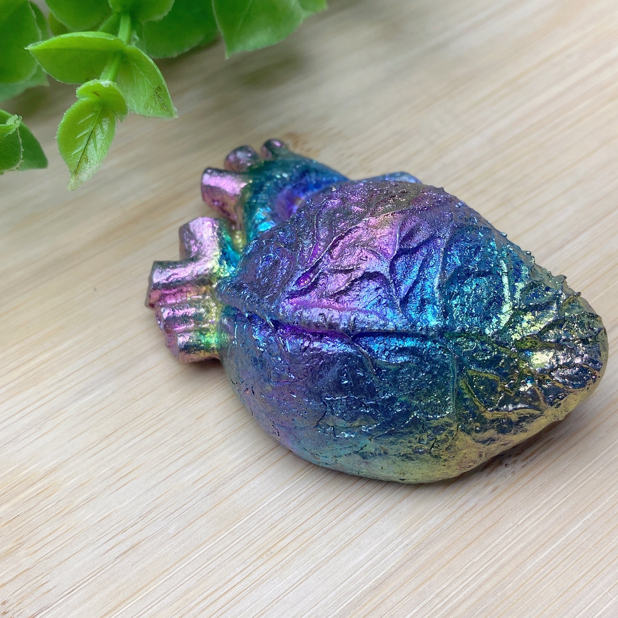 2.5-inch Aura Bismuth Crystal Heart Carving for Healing