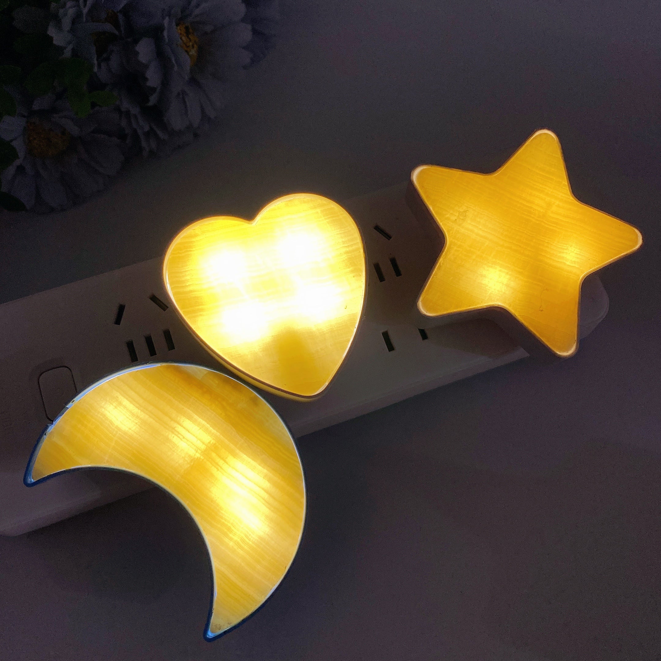 2.6-3.3 Inch Mixed Crystal Heart Moon Star Healing Lamp