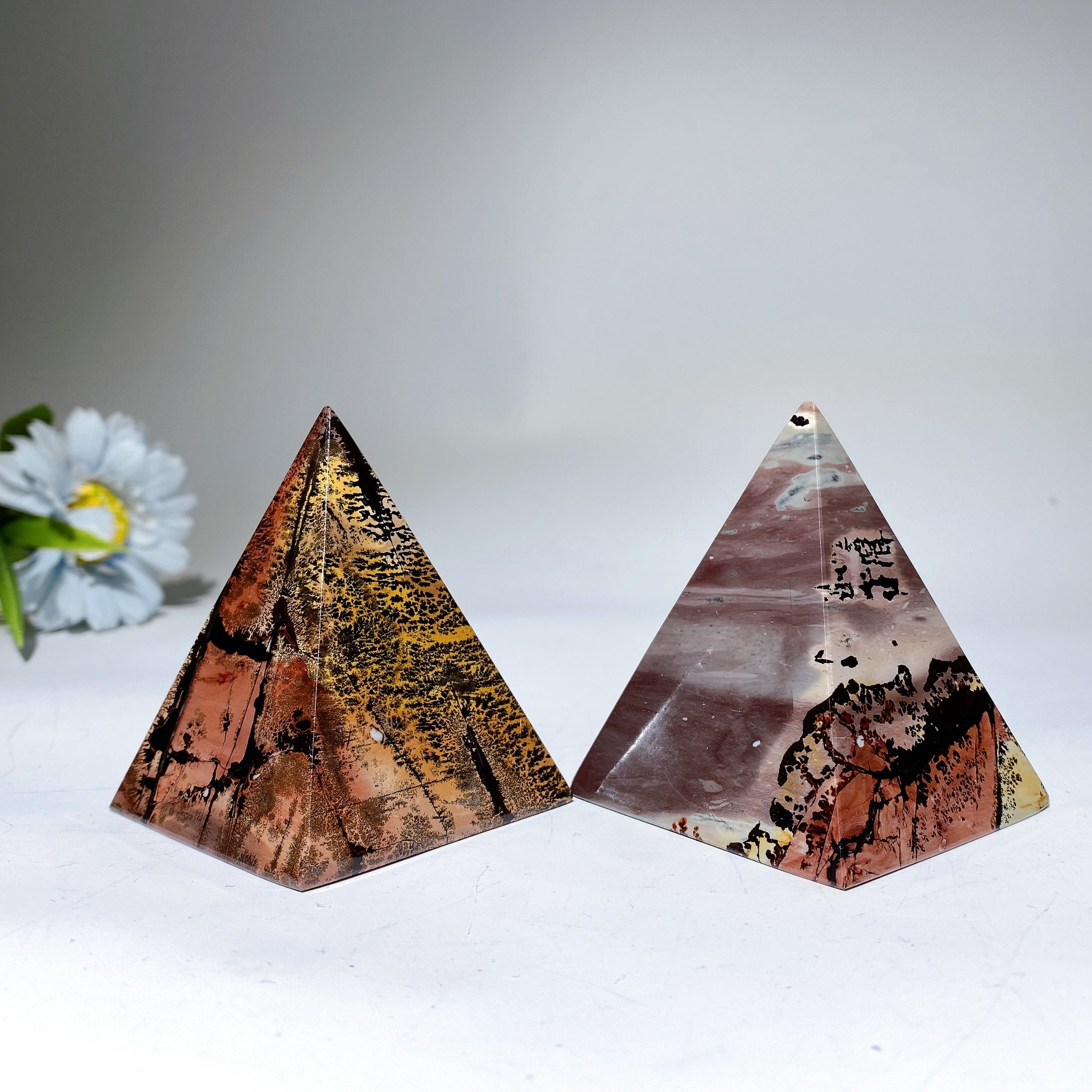 2.6-Inch Picture Jasper Crystal Pyramid for Healing Meditation