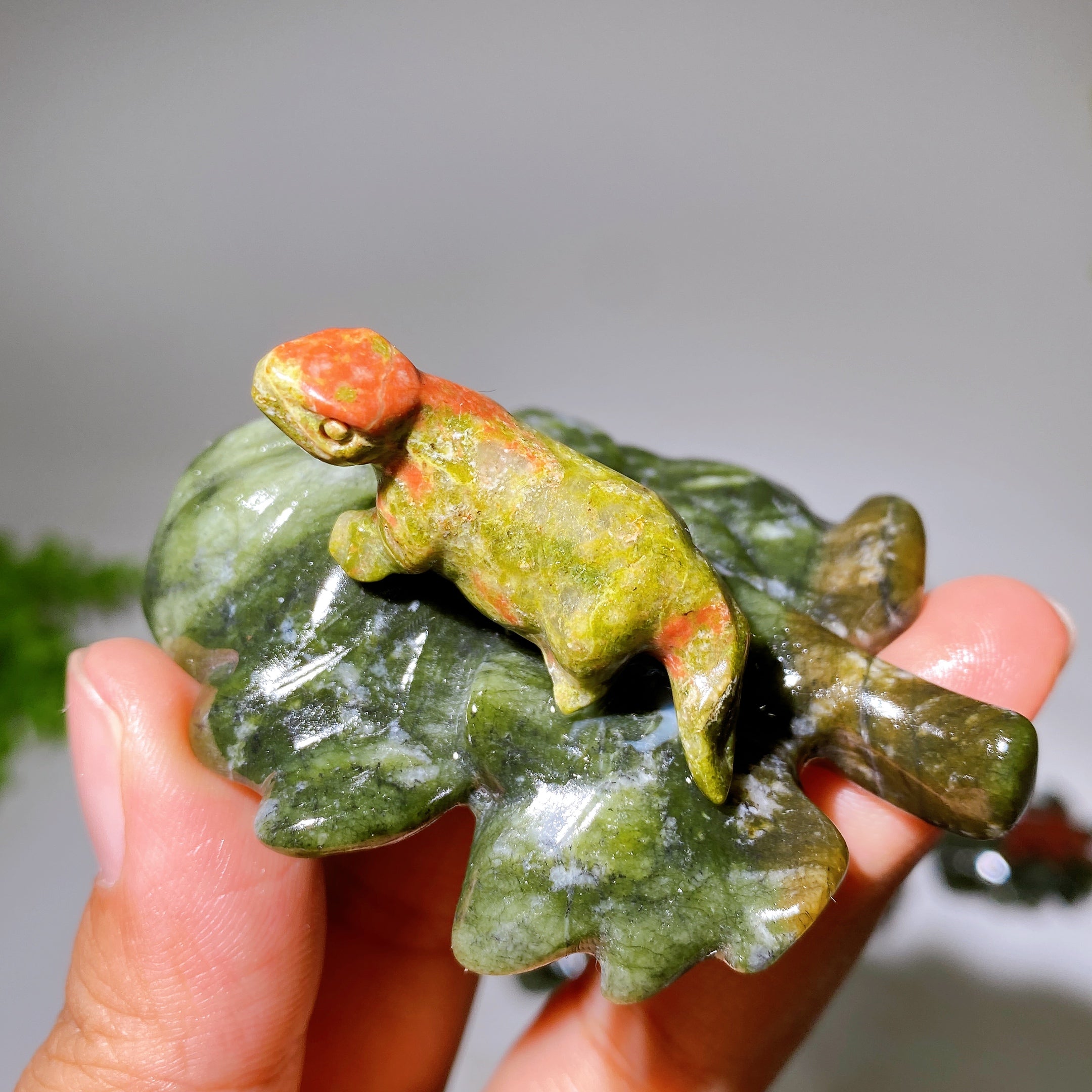 2.7" Crystal Dinosaur Figurine on Leaf Carving
