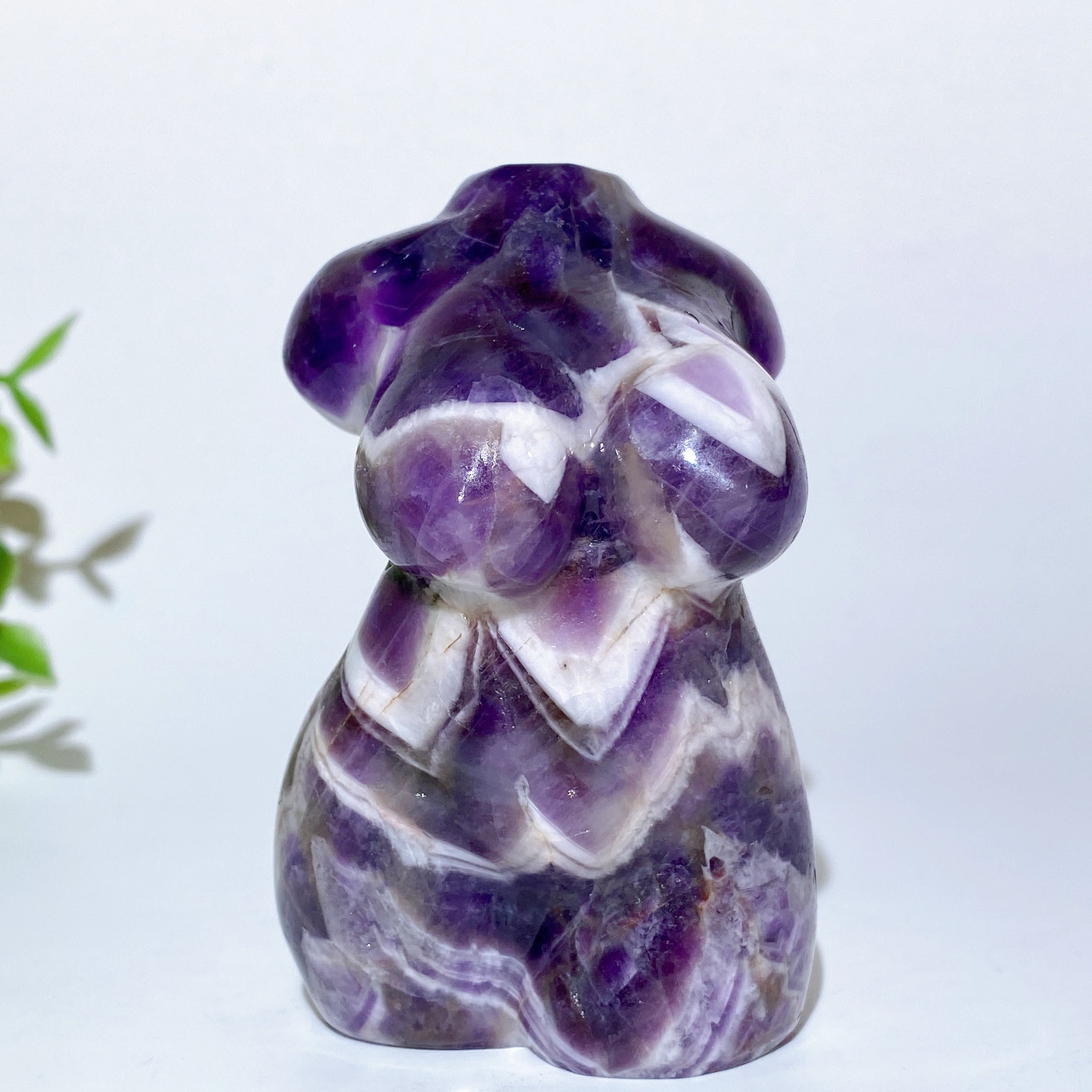 2.9 Inch Mookite & Dream Amethyst Crystal Model Carvings