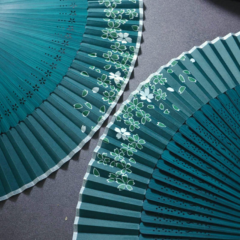 21cm Bamboo Folding Fan with Floral Tassel | Healing Sounds