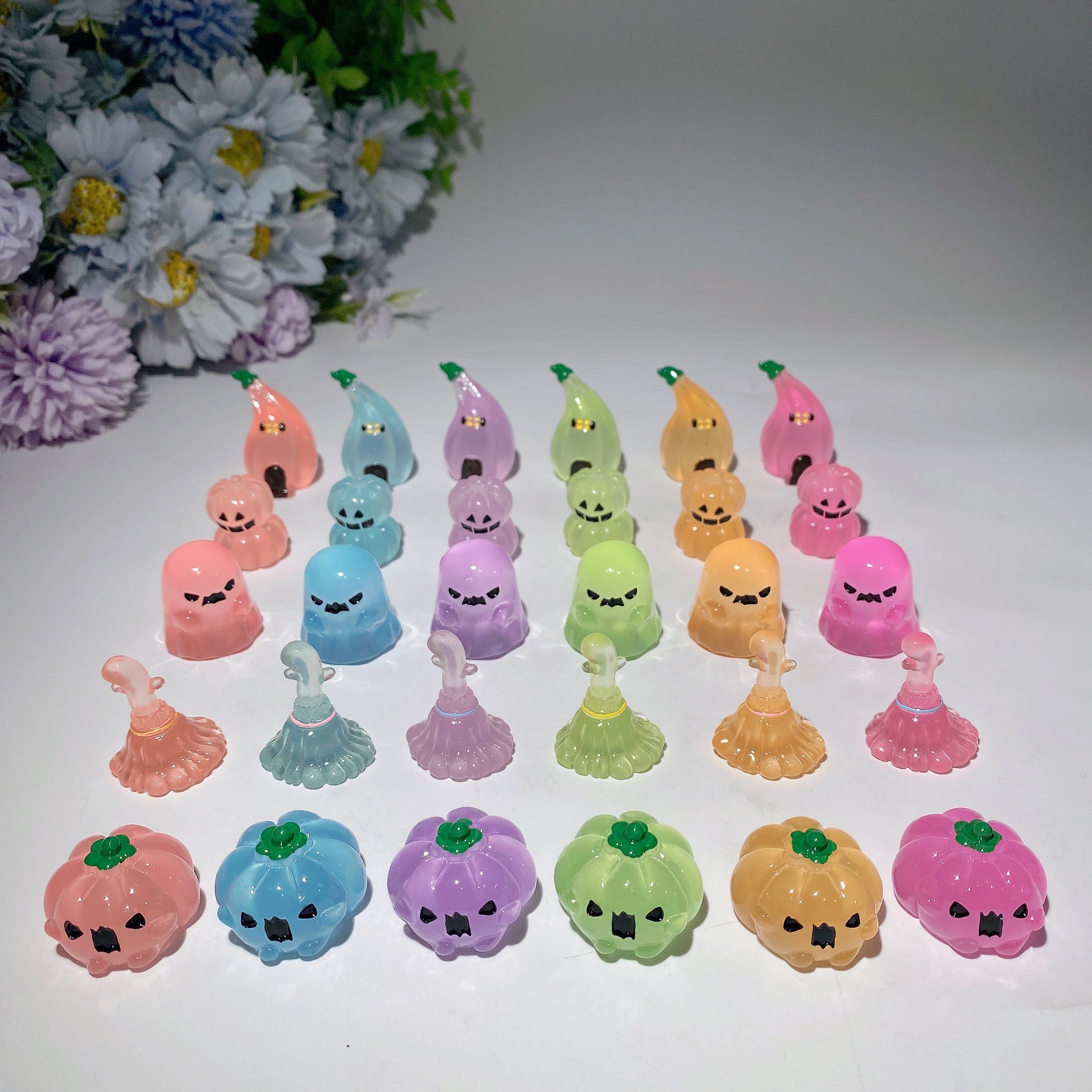 25-35mm Luminous Halloween Crystal Figurines Set