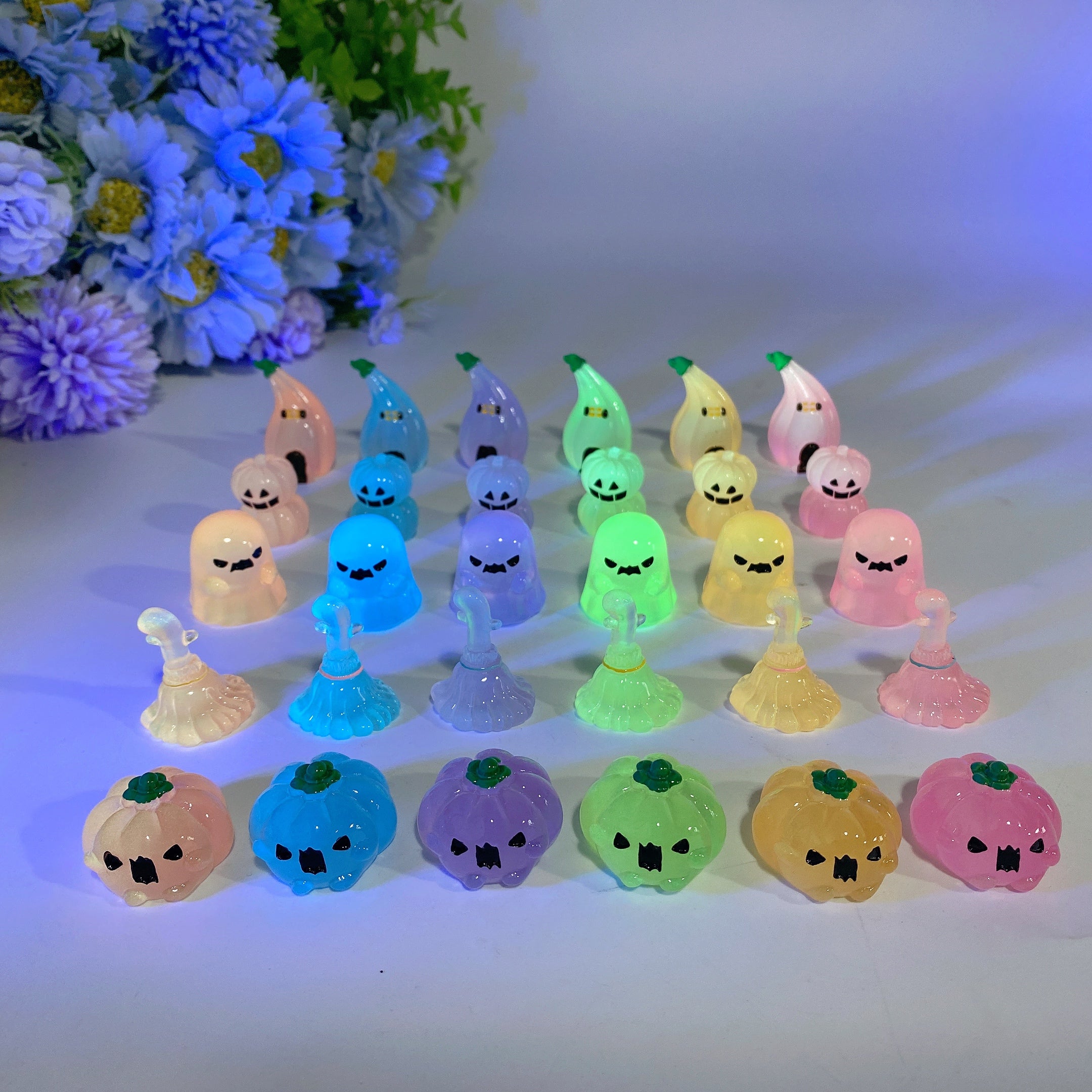 25-35mm Luminous Halloween Crystal Figurines Set