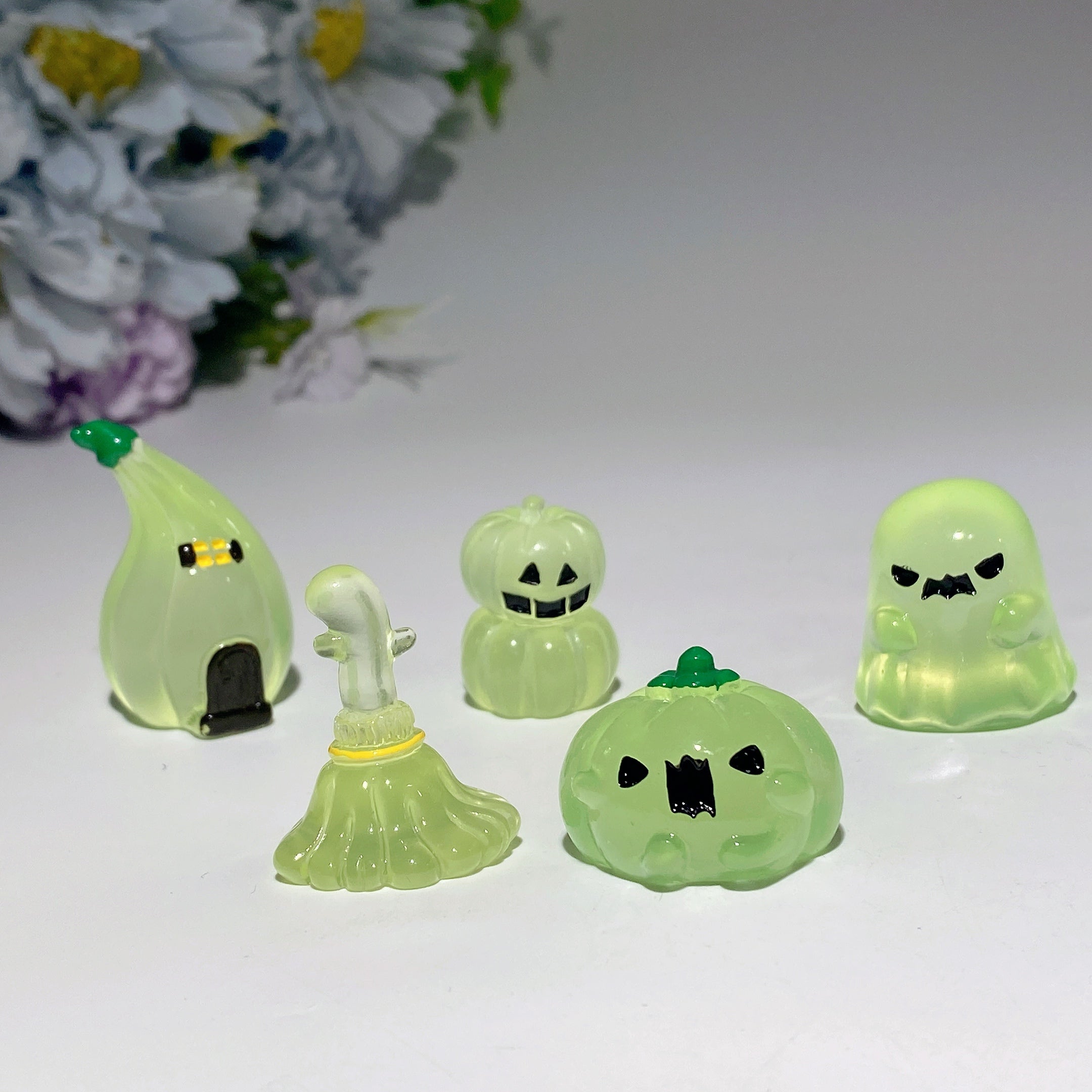25-35mm Luminous Halloween Crystal Figurines Set