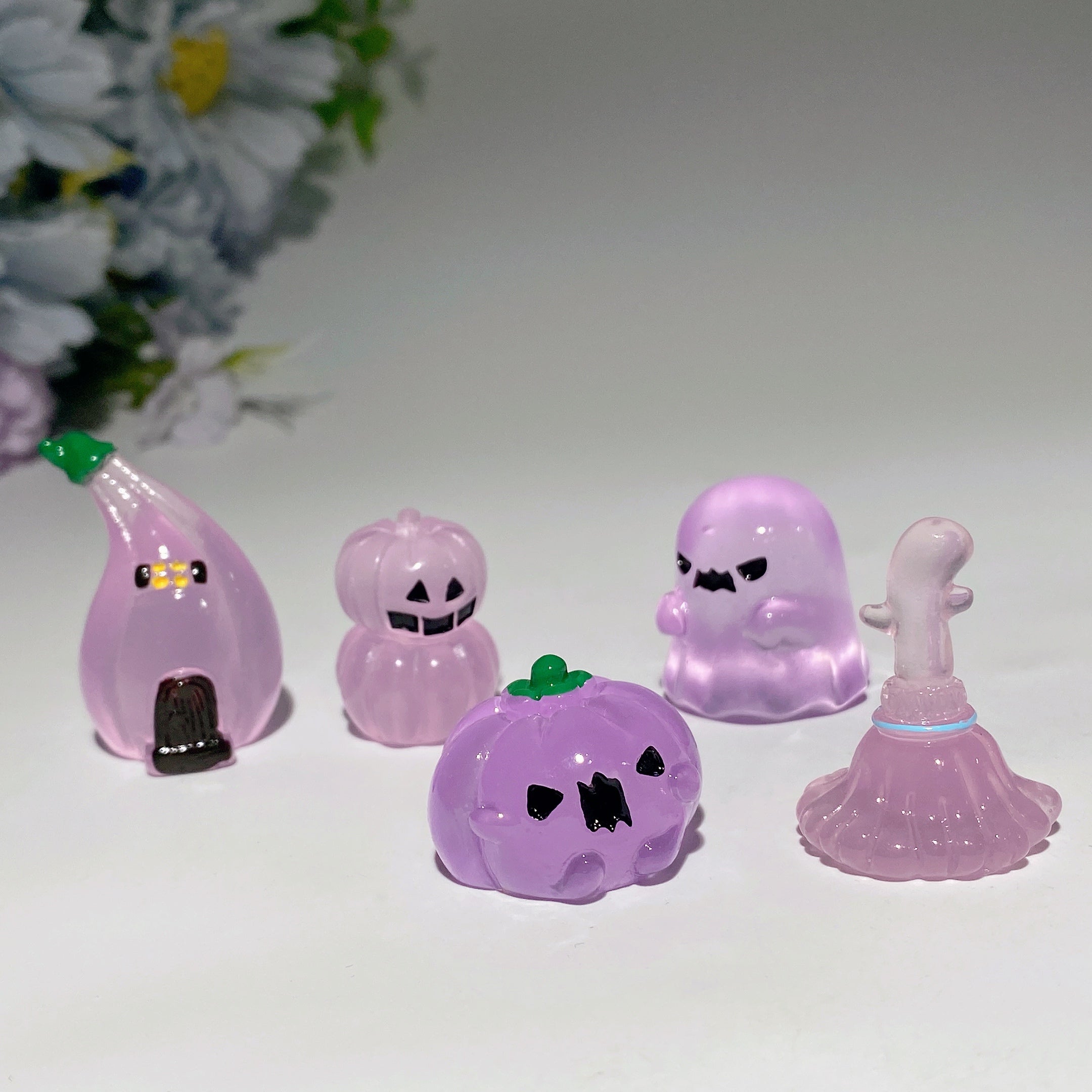 25-35mm Luminous Halloween Crystal Figurines Set