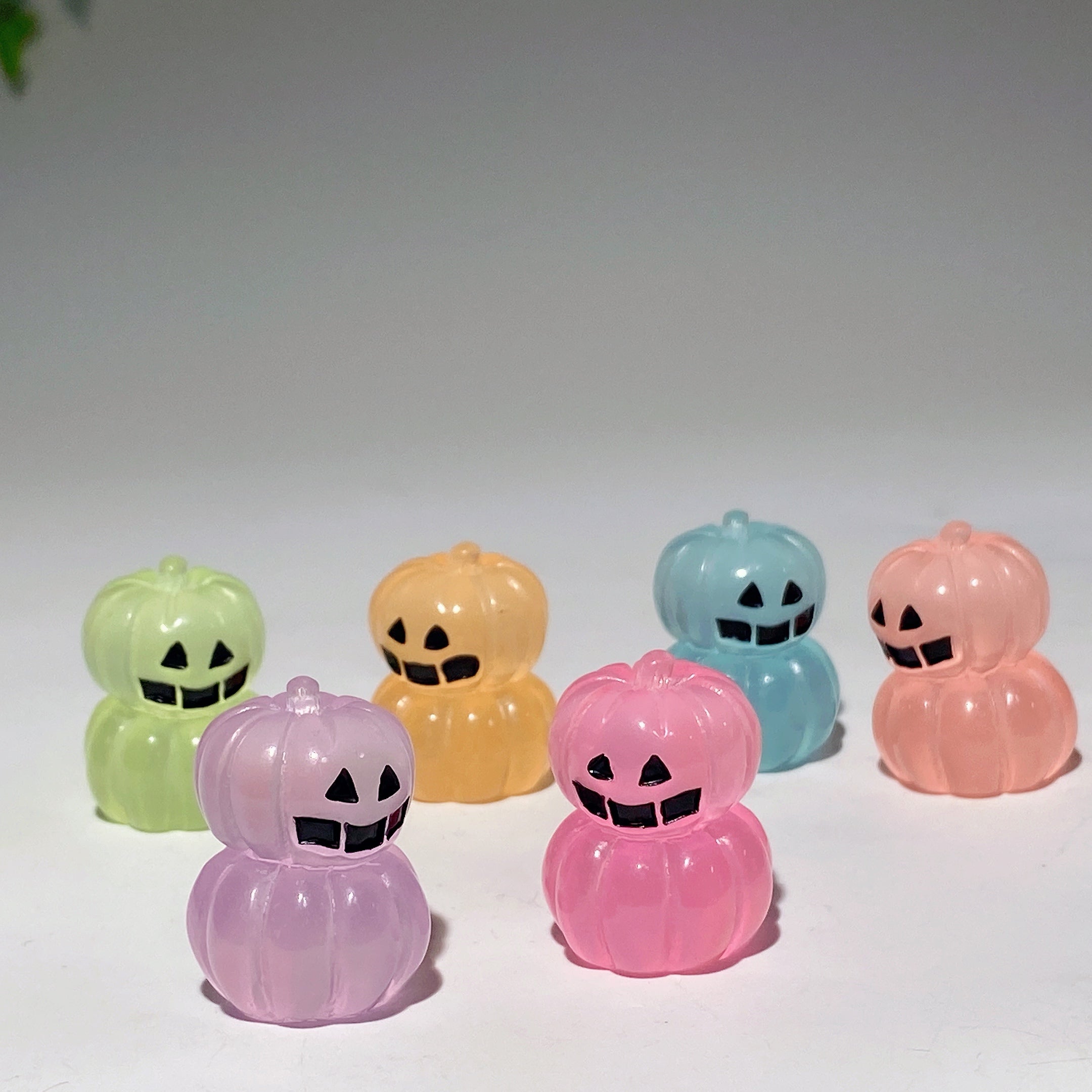25-35mm Luminous Halloween Crystal Figurines Set
