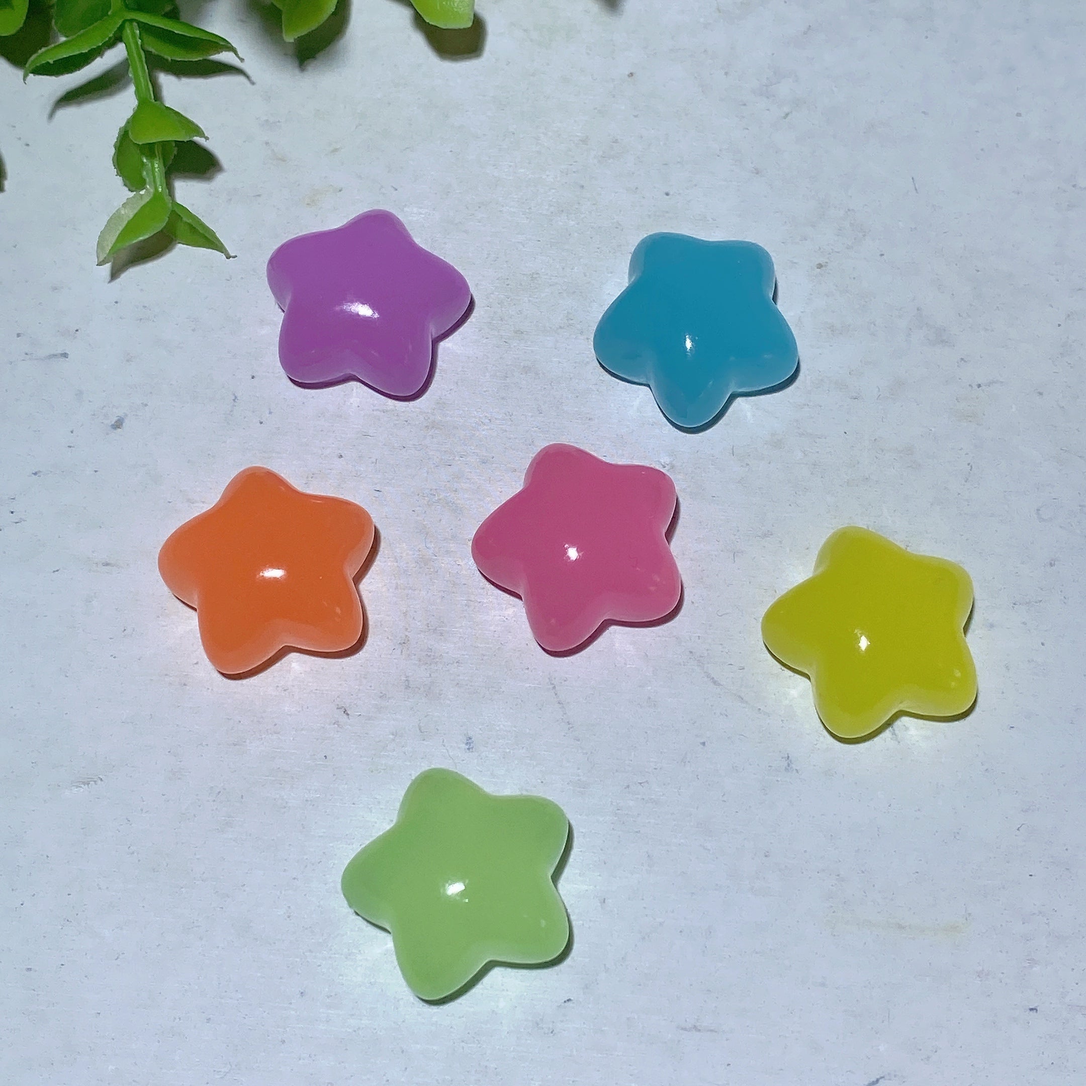 25mm Colorful Crystal Star Carvings for Healing & Chakra