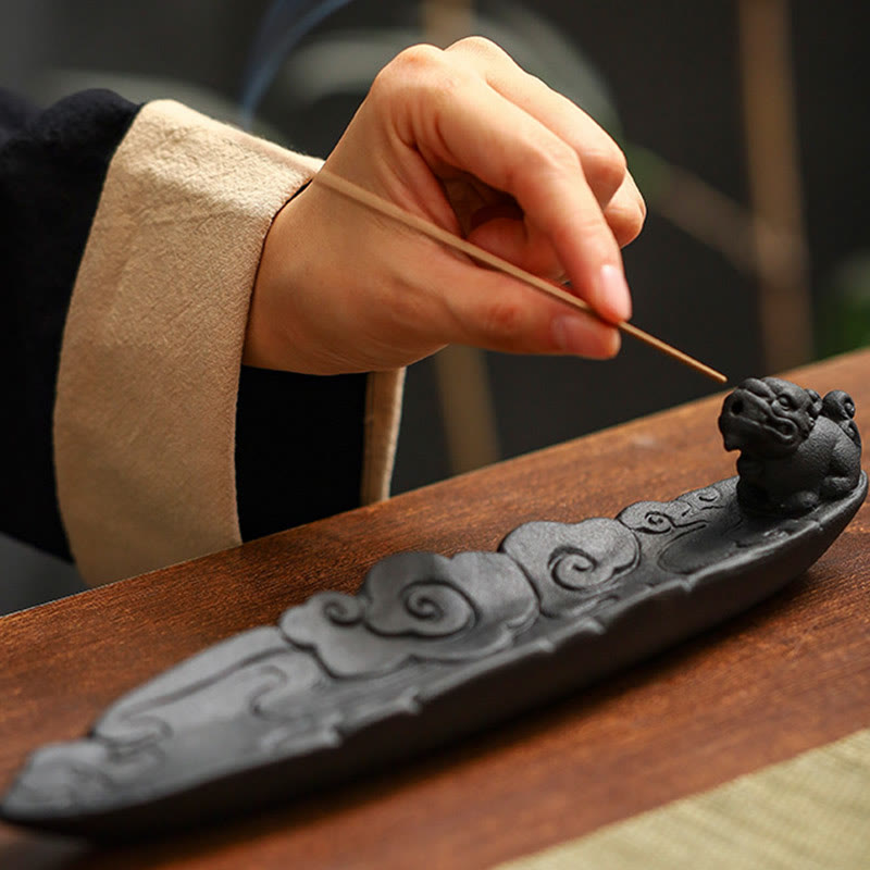 Ceramic Auspicious Clouds Pixiu Incense Burner for Meditation