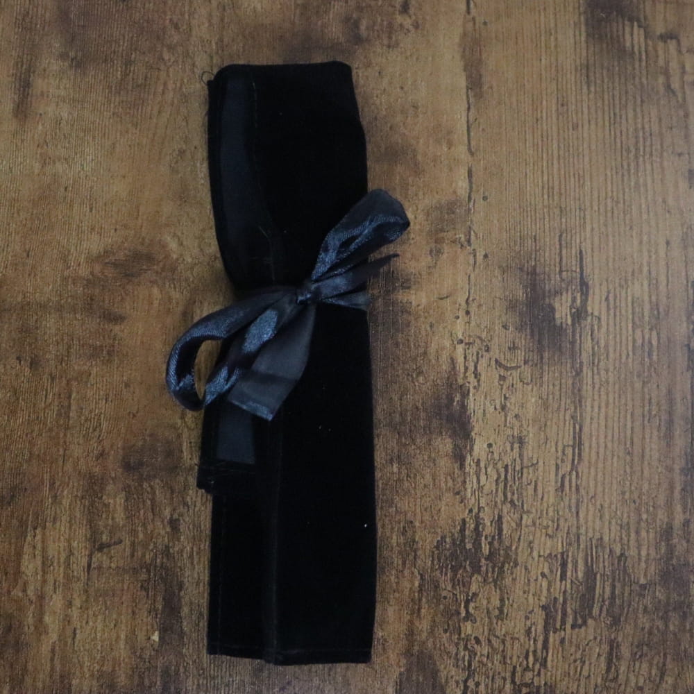 Black velvet pouch with dark blue ribbon bow for 288 Hz & 468 Hz Tuning Fork Set