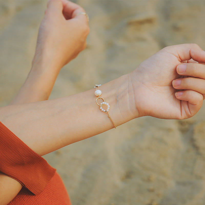 14K Gold Plated Pearl Double Peace Buckle Bracelet