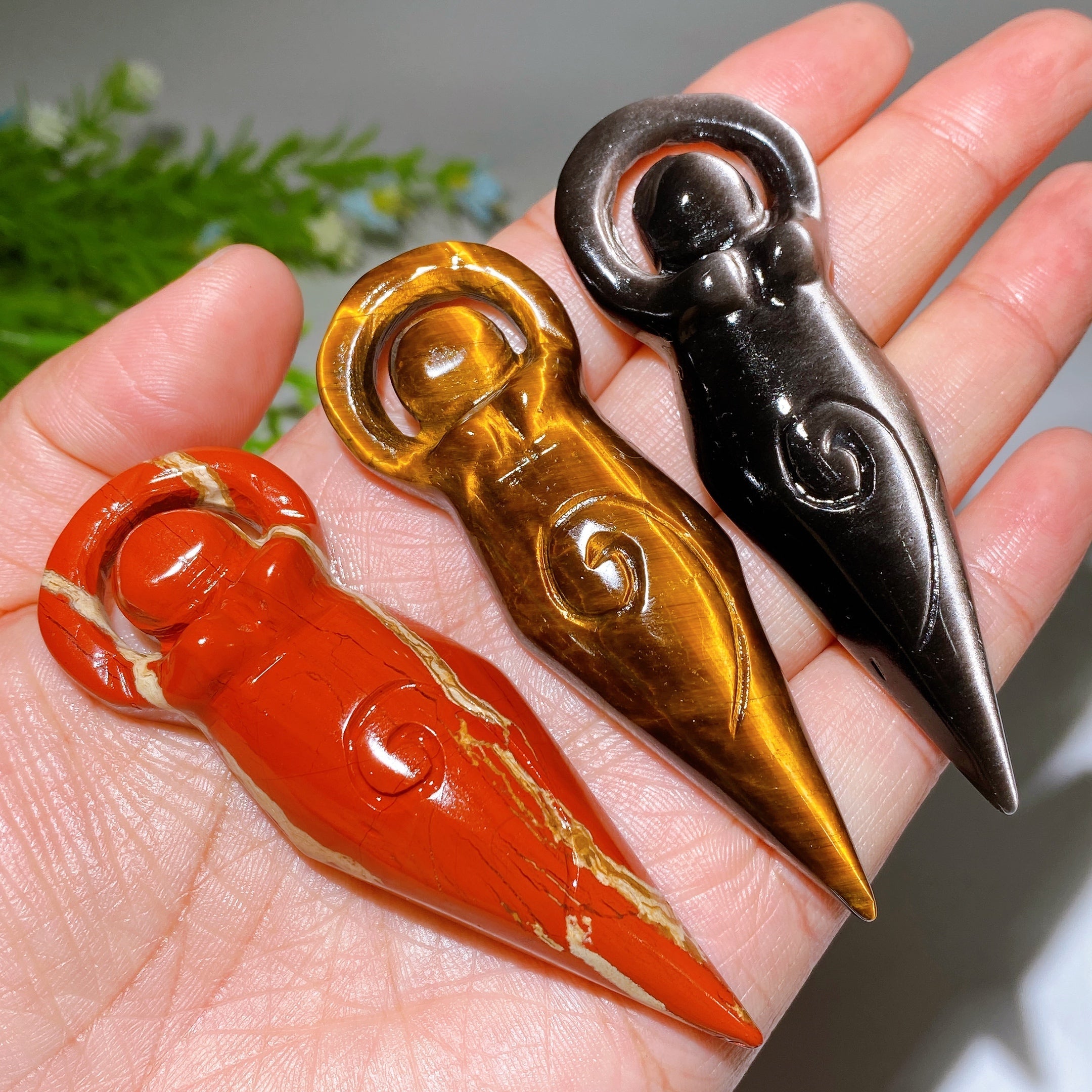 3.2" Crystal Goddess Figurine Carving in Polished Stones