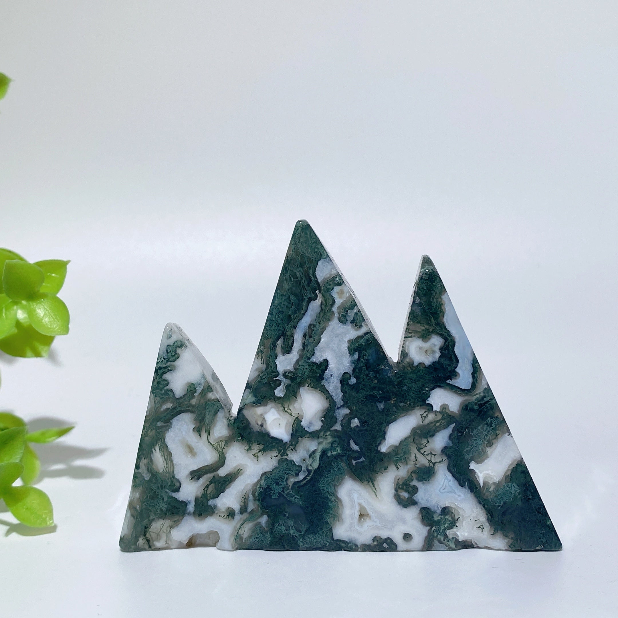 3.2-inch Mixed Crystal Mountain Carving for Healing Decor