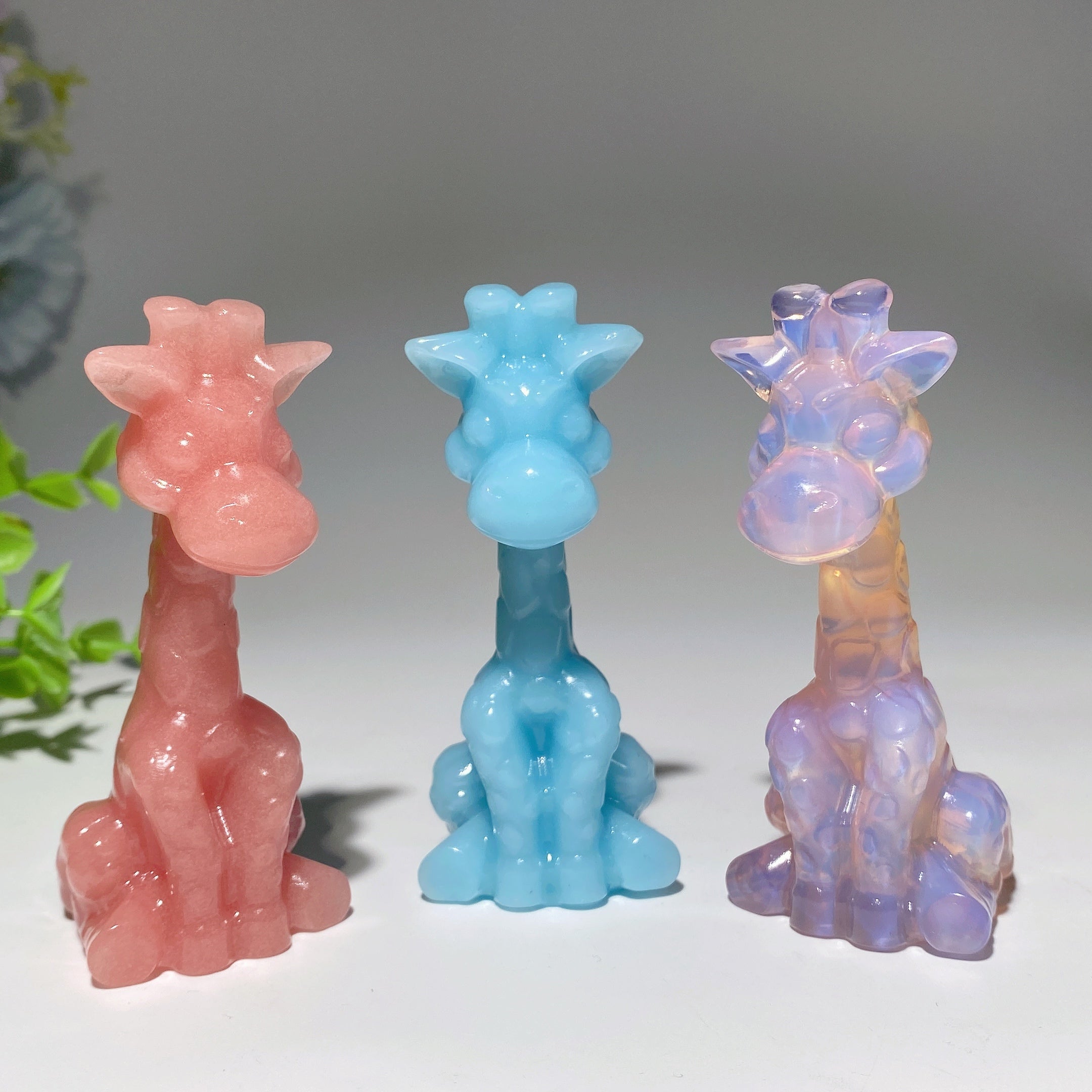 3.4 Inch Mixed Crystal Giraffe Figurines for Spiritual Healing