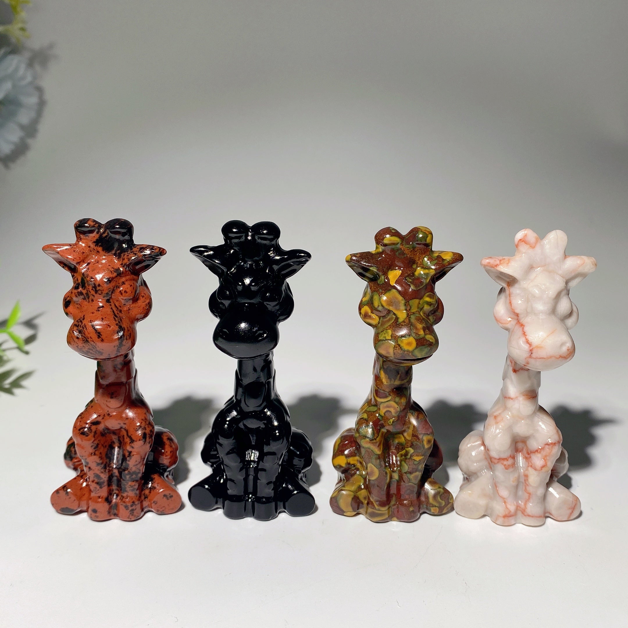 3.4 Inch Mixed Crystal Giraffe Figurines for Spiritual Healing