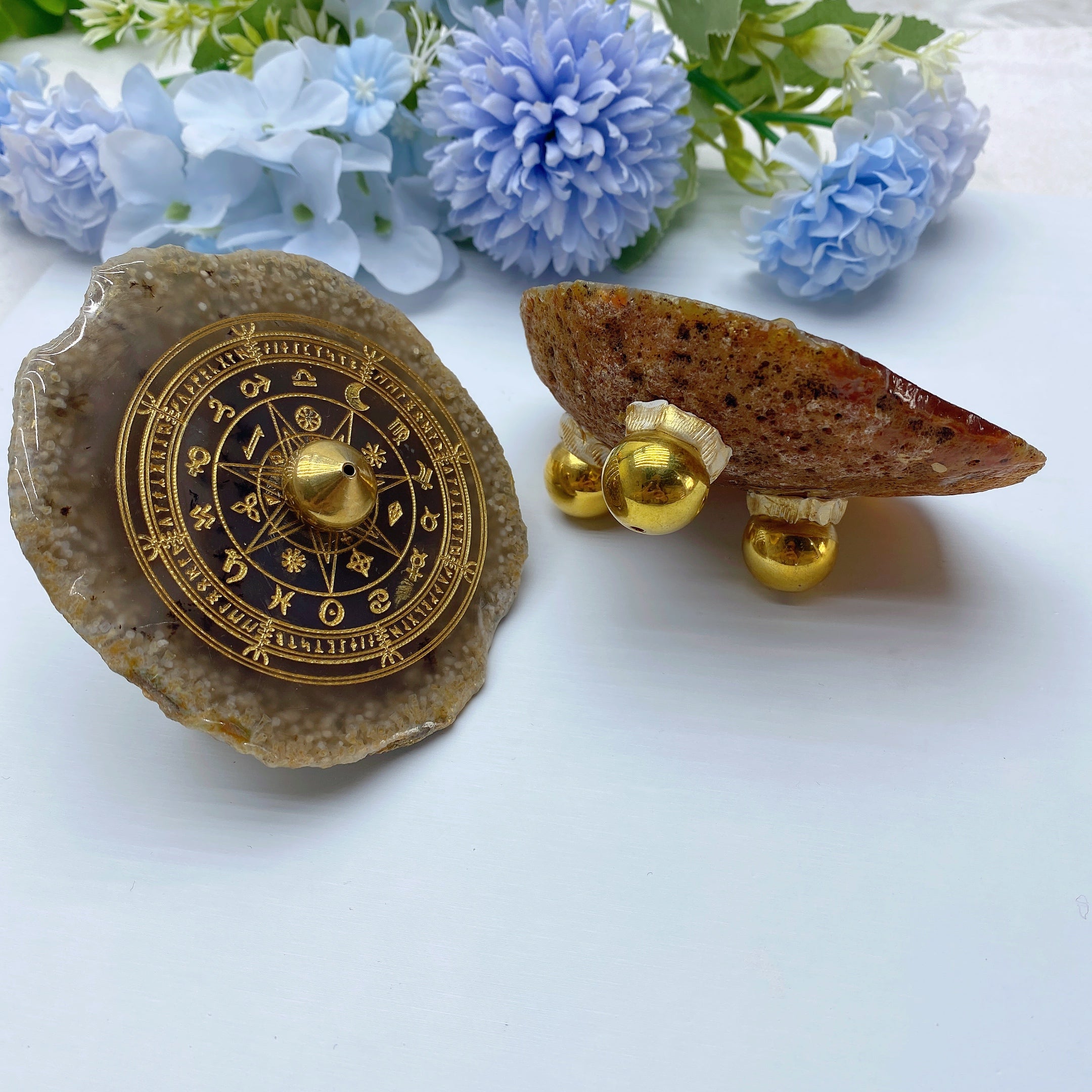 3.5-inch Agate Incense Holder with Compass or Star Design