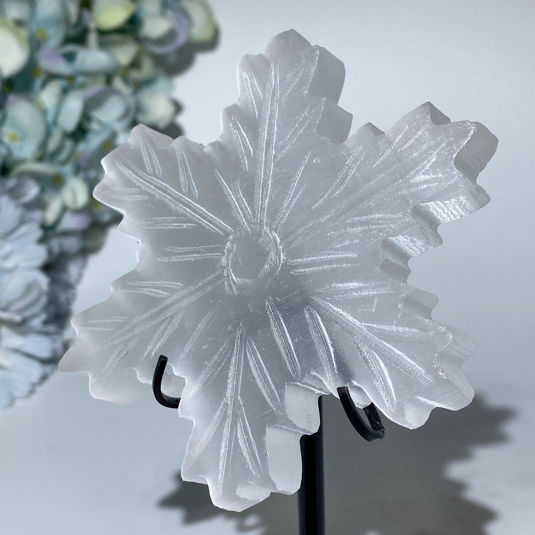 3.8 Inch Selenite Snowflake Crystal Figurine for Healing