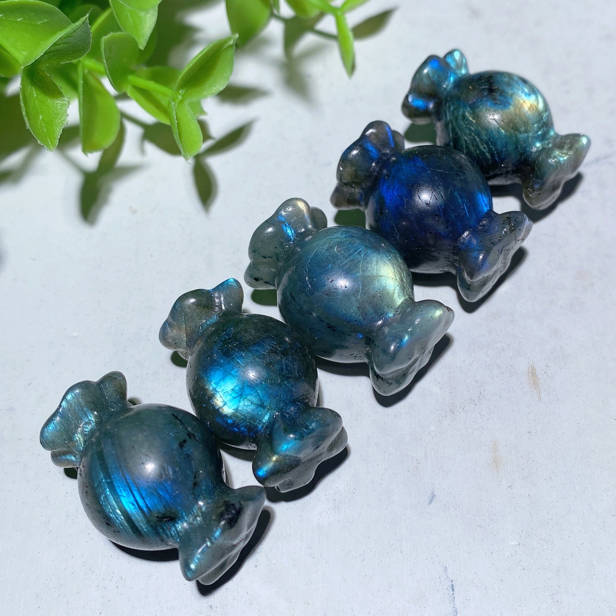 30mm Labradorite Crystal Candy Carving Figurine Healing