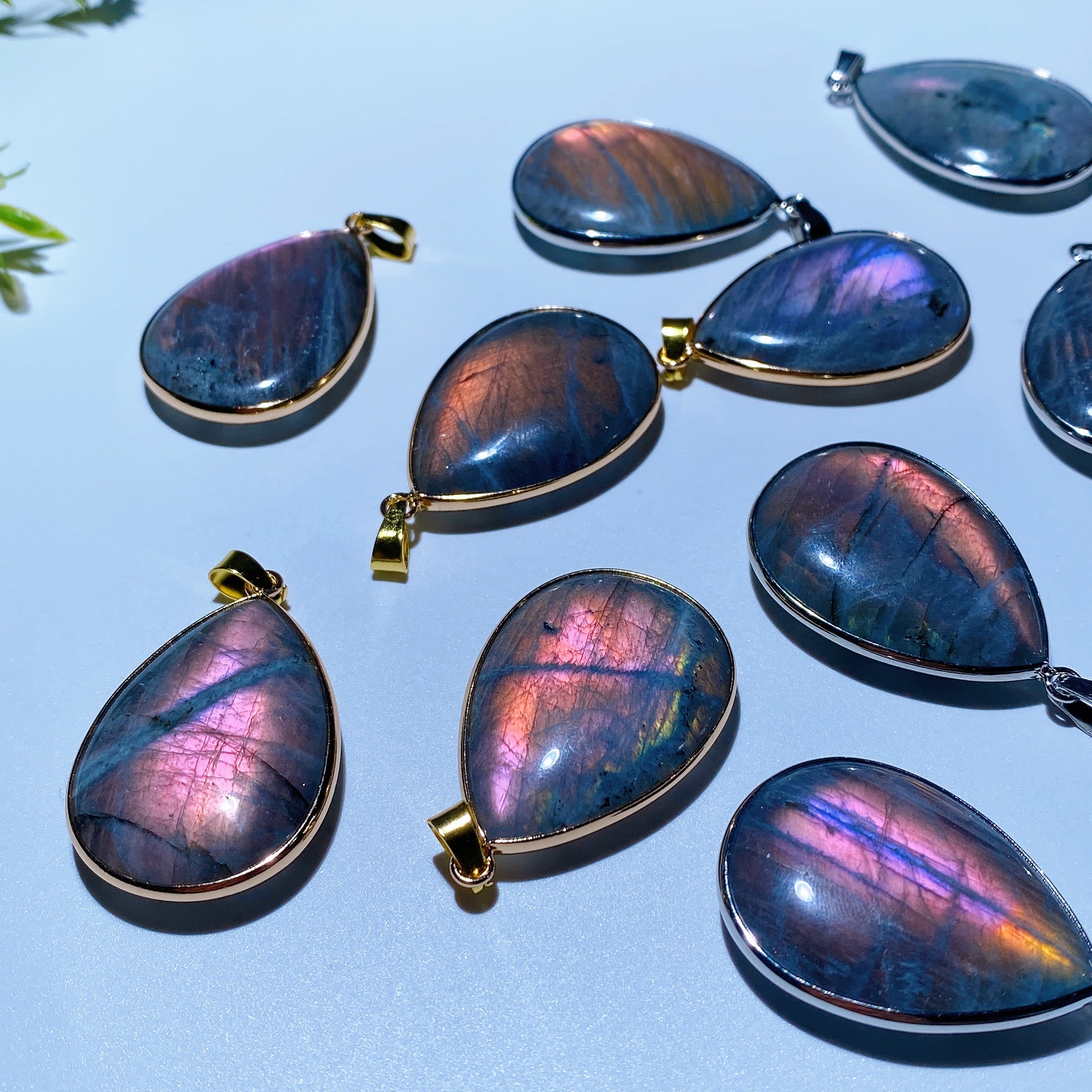 35mm Labradorite Water Drop Pendant for Spiritual Healing