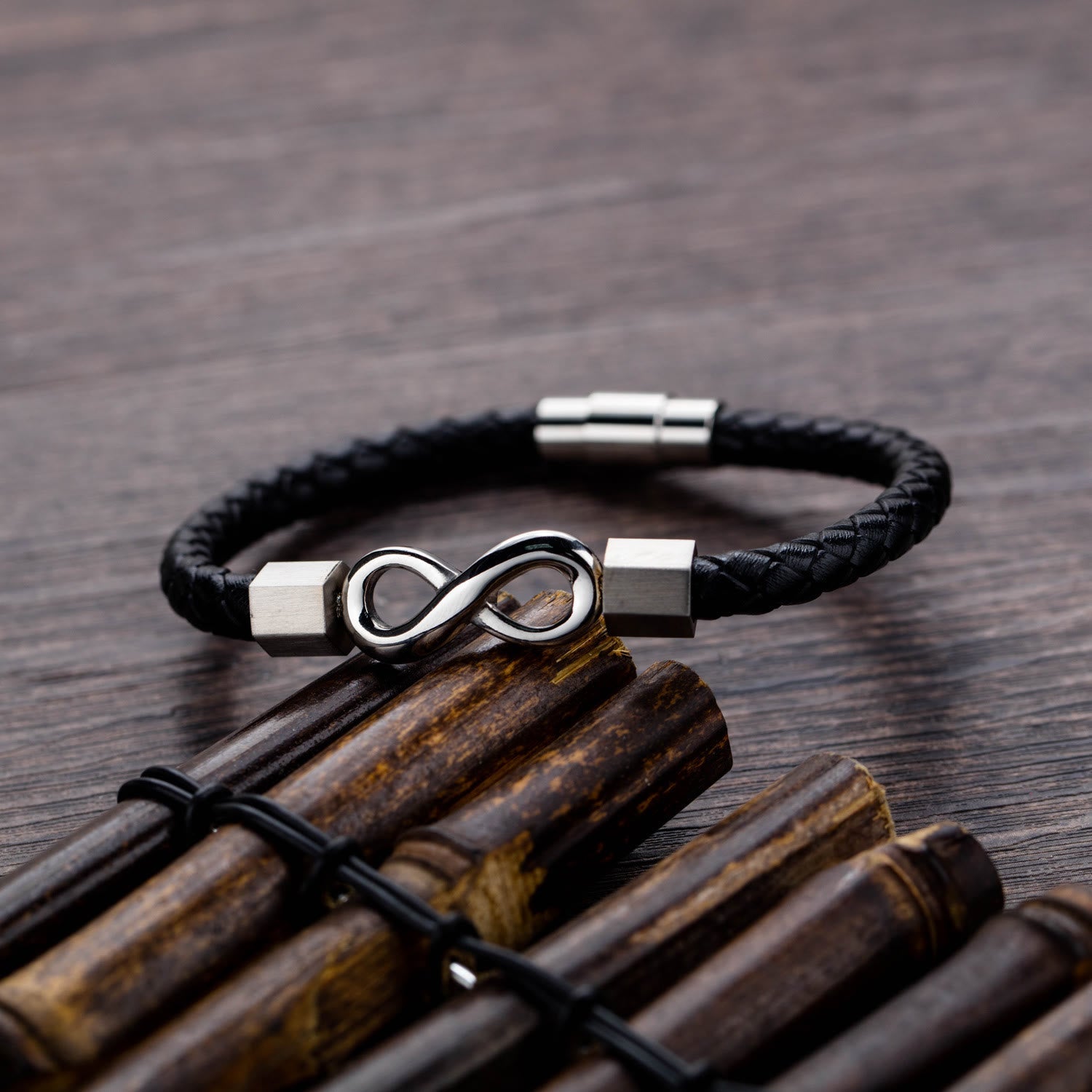 Endless Knot Titanium Steel Leather Spiritual Balance Bracelet