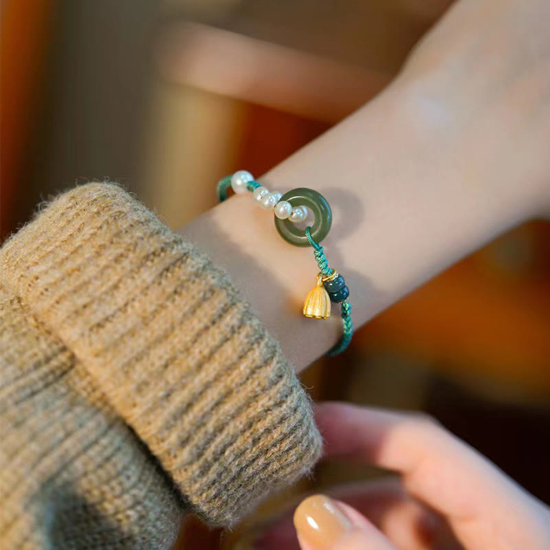 Hetian Jade Peace Buckle Serenity Bracelet for Luck