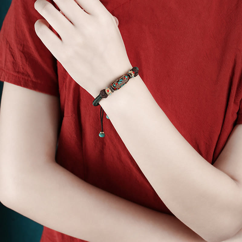 Unisex Tibetan Turquoise Om Mani Padme Hum Strength Bracelet