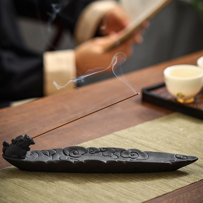 Ceramic Auspicious Clouds Pixiu Incense Burner for Meditation