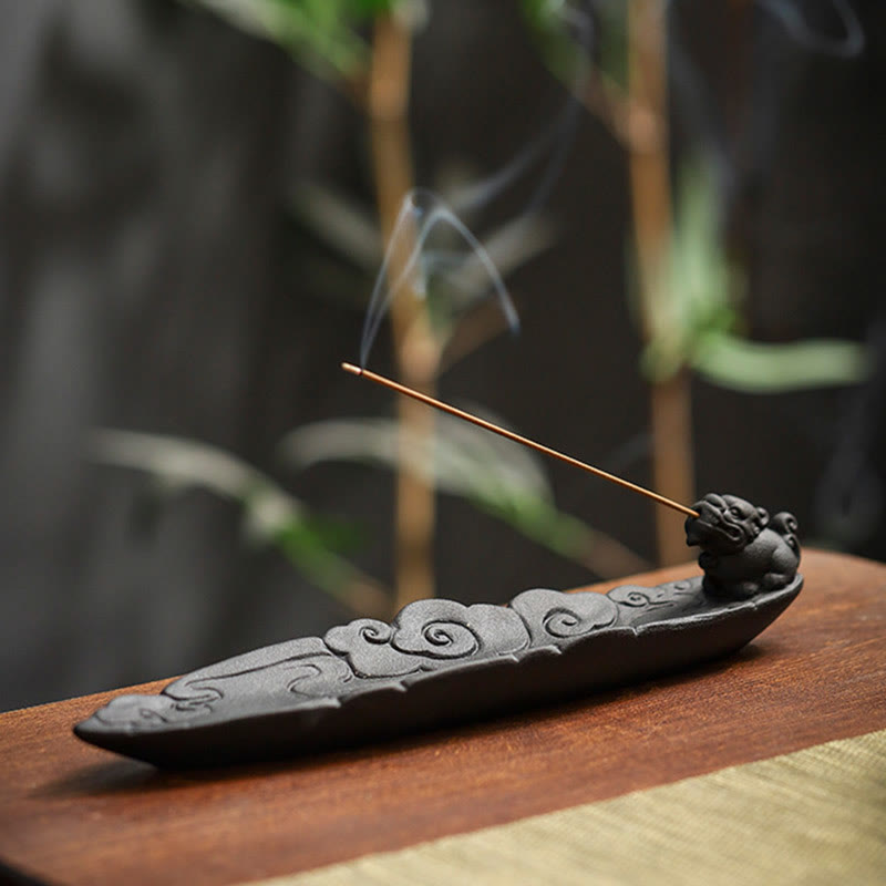 Ceramic Auspicious Clouds Pixiu Incense Burner for Meditation