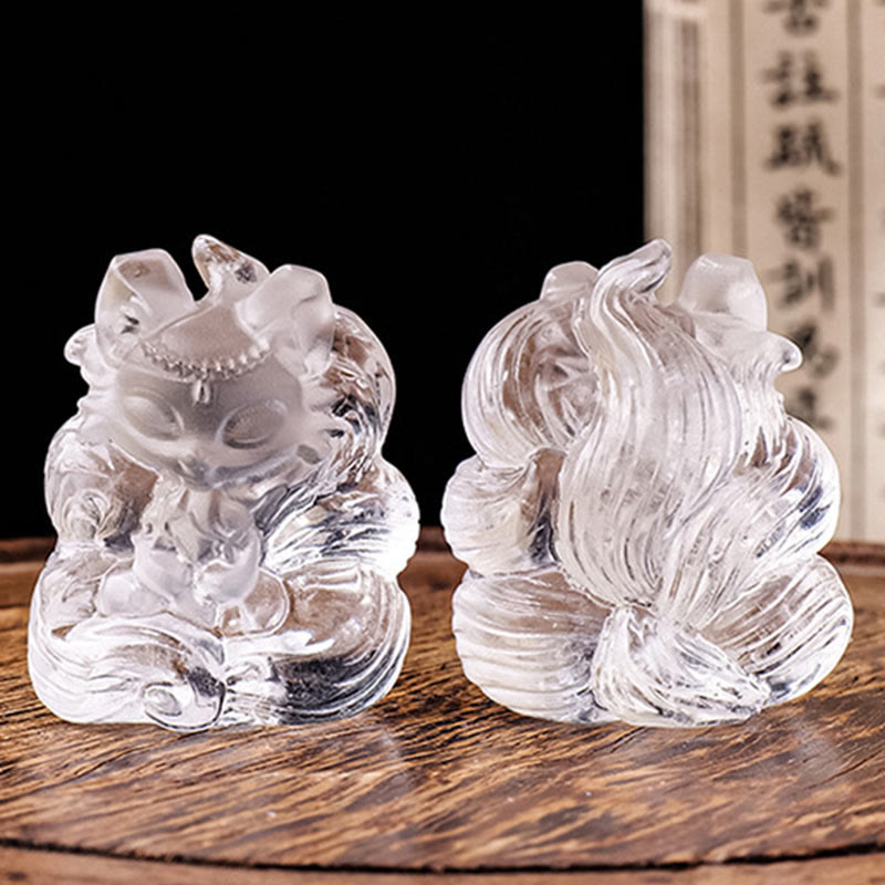 3x3.8cm White Crystal Nine Tailed Fox Carved Decor