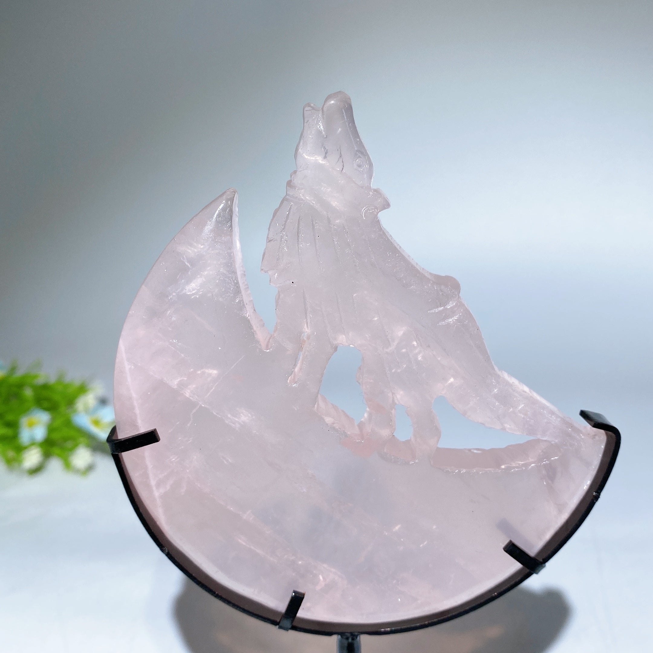 4.0-4.4" Crystal Wolf Carving on Moon with Stand