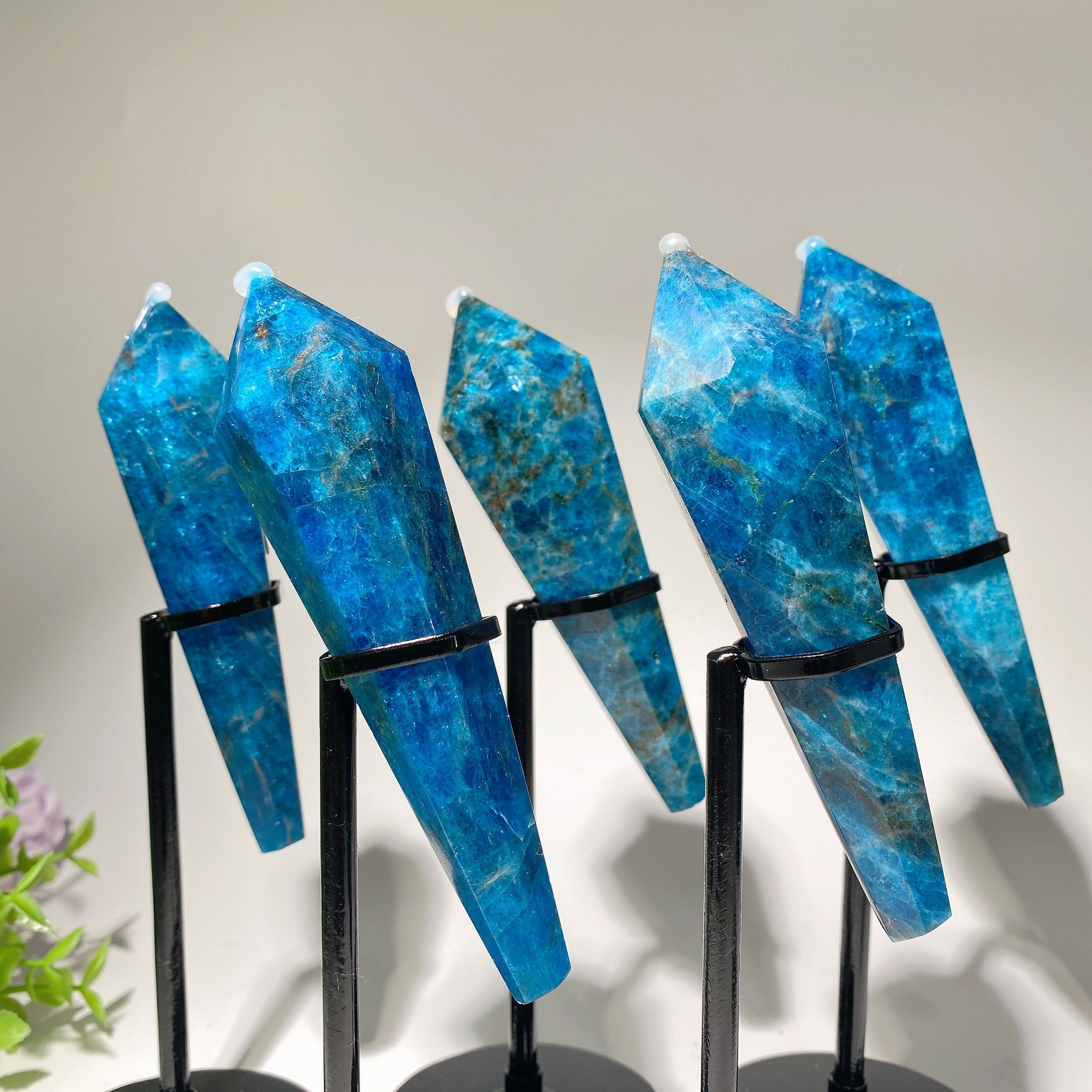4.2-5.0 inch Blue Apatite Energy Healing Wand