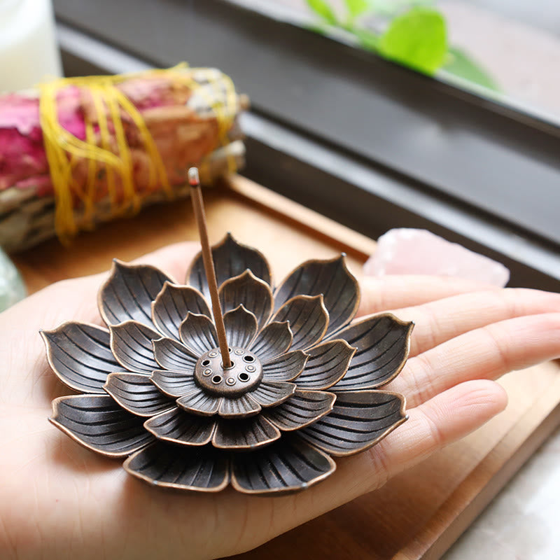 Creative Six-hole Lotus Incense Burner | Ceramic Alloy Design