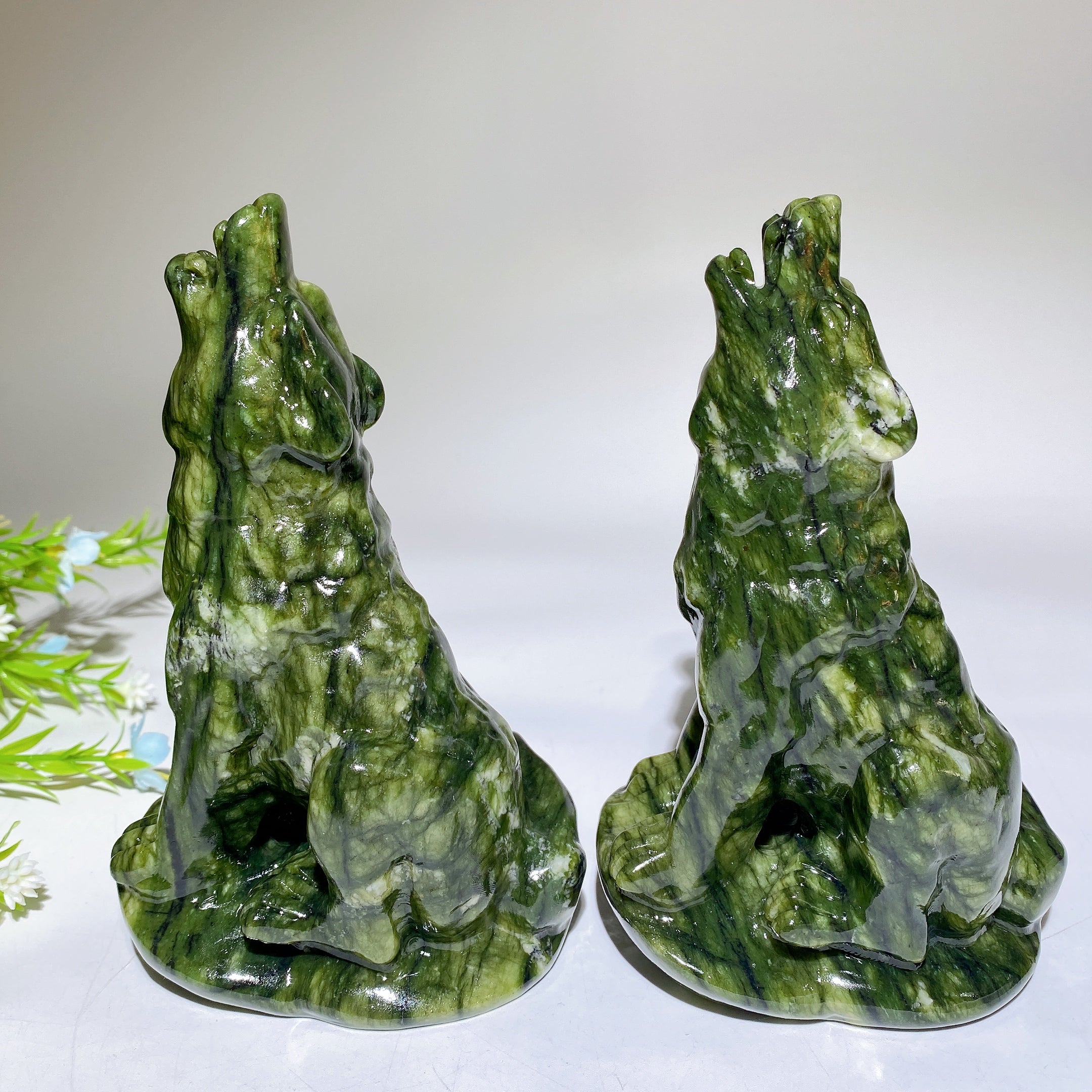 5.7" Serpentine Healing Crystal Wolf Figurine