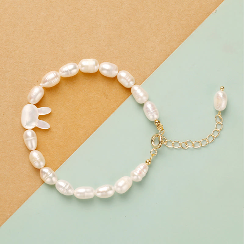 Natural Pearl Sincerity Bracelet with Cute Rabbit Charm