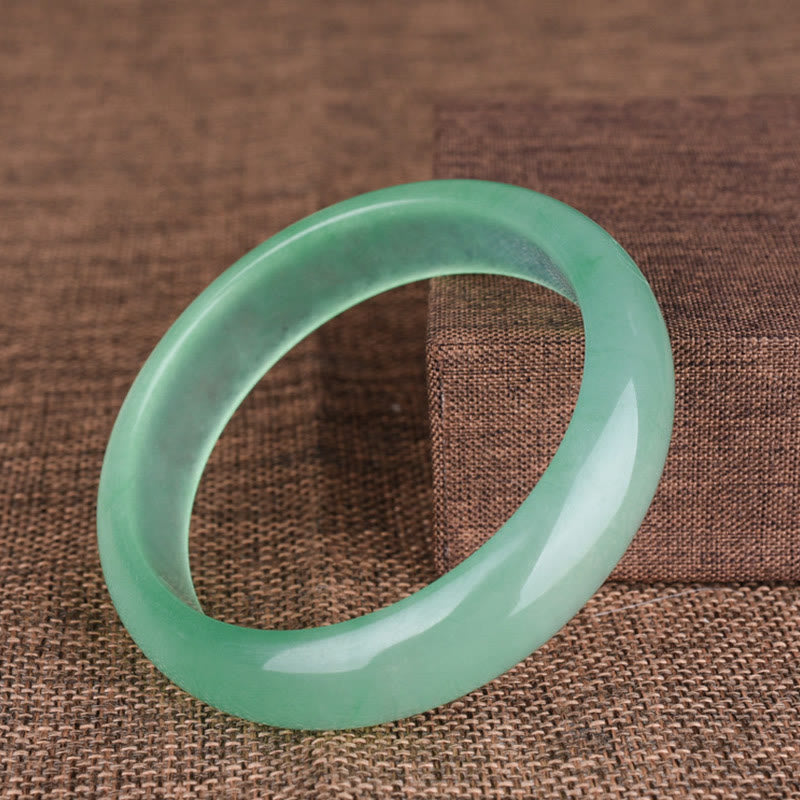 Natural Jade Bangle Bracelet for Luck and Prosperity